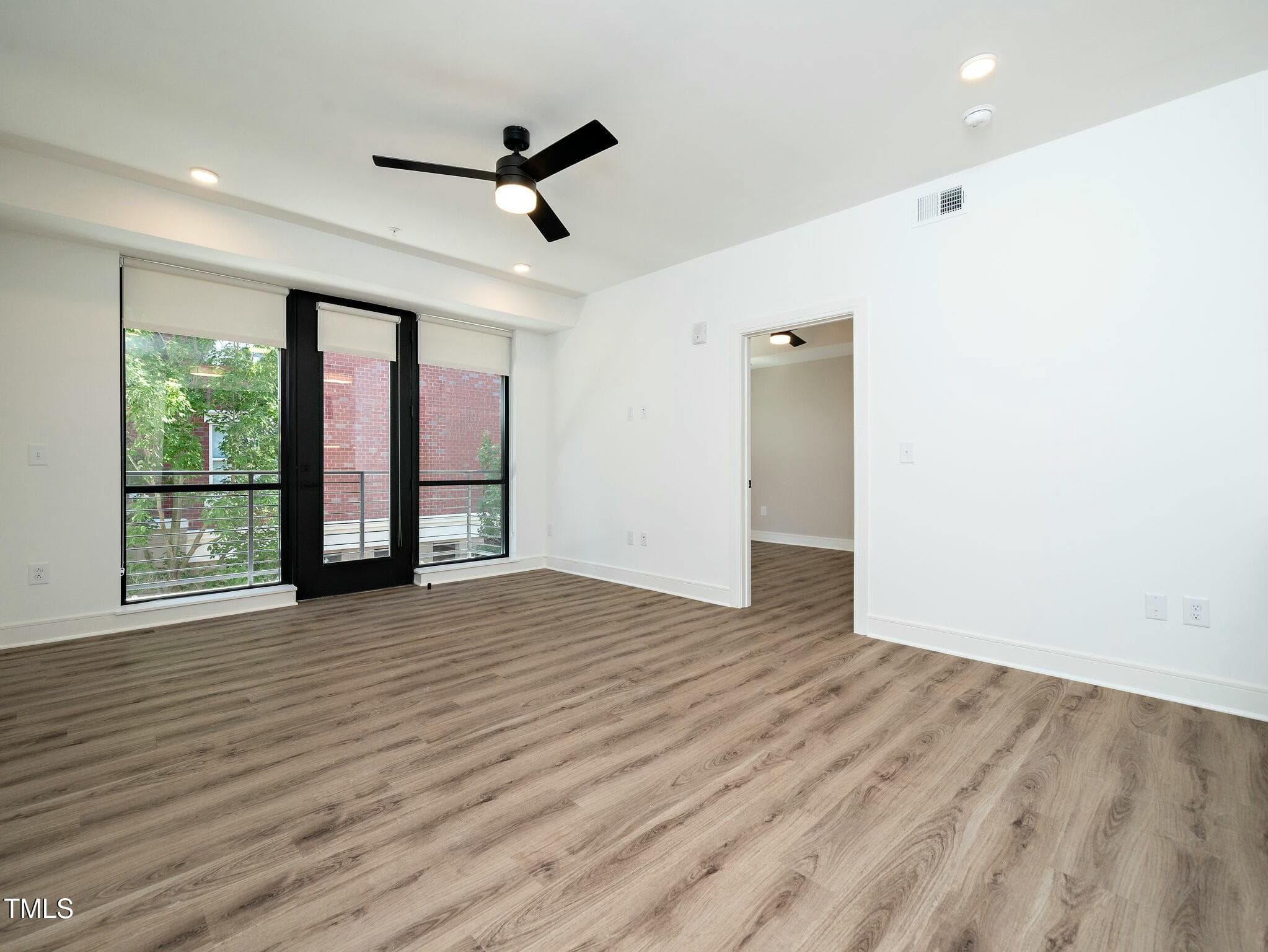 tempImagefd1hQ1 - 615 W Peace Street 304, Raleigh, NC 27605, Raleigh