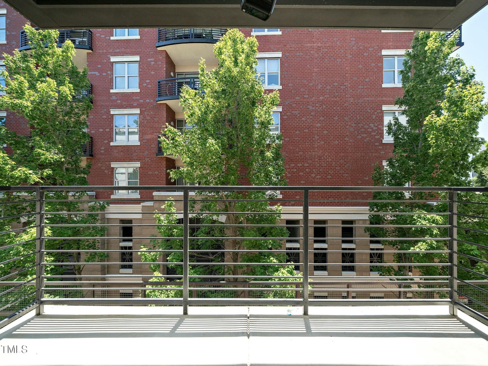tempImageA2sq1D - 615 W Peace Street 304, Raleigh, NC 27605, Raleigh