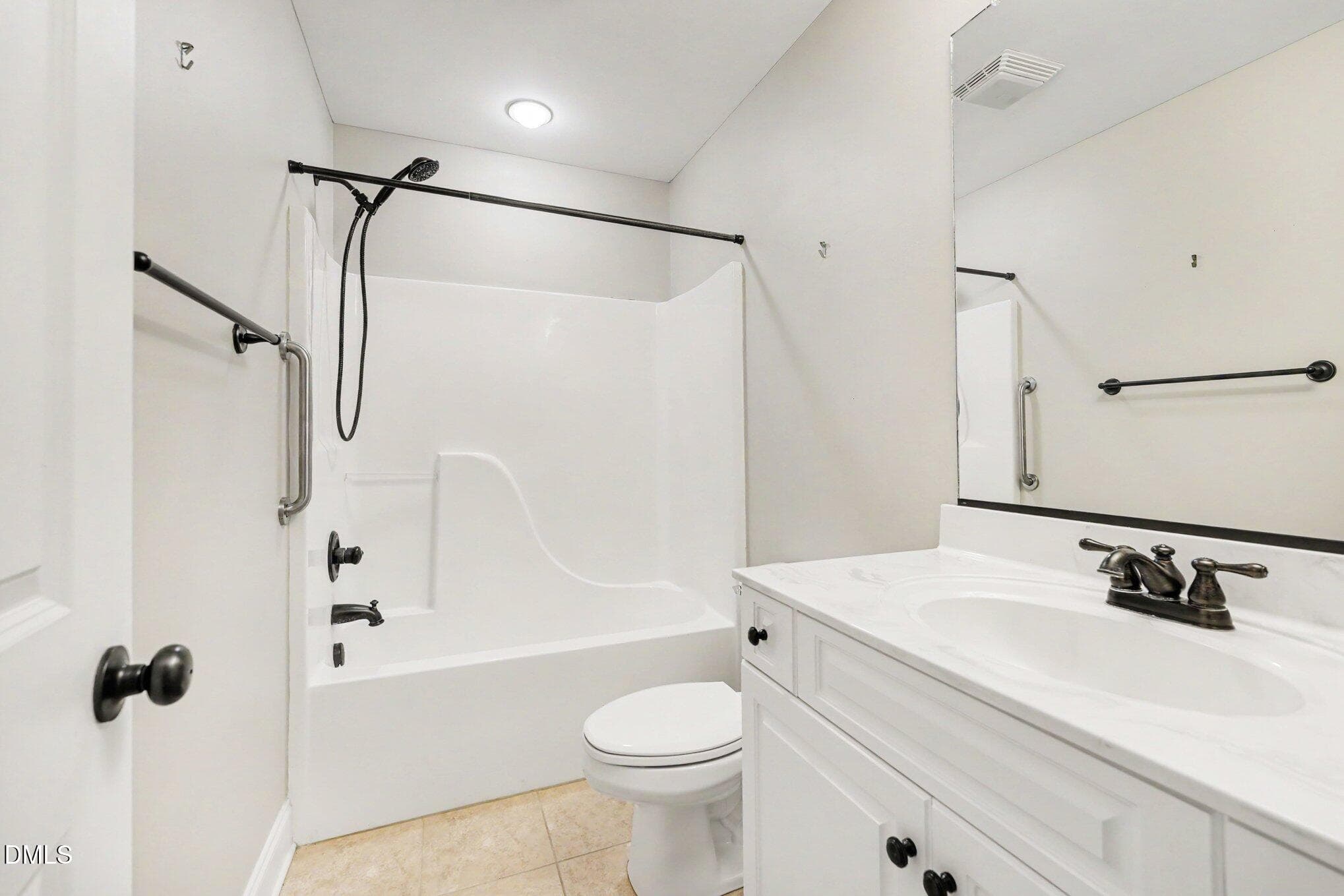039_file_5468 - 8120 Zinfandel Drive, Kernersville, NC 27284