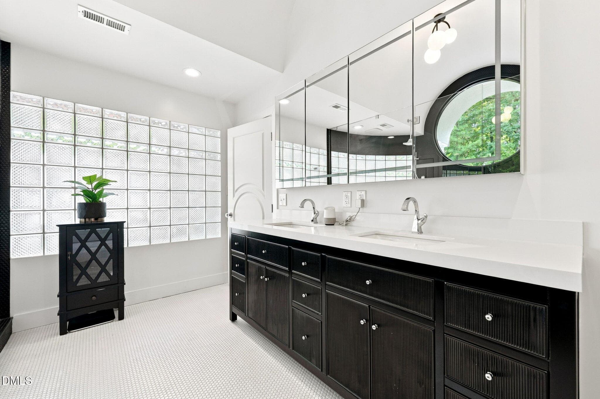 47-web-or-mls-IMG_8605_Edit - 2925 Debra Drive, Raleigh, NC 27607, Raleigh