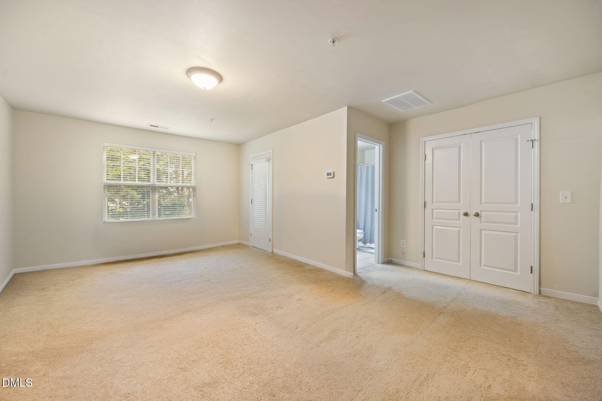 10-web-or-mls-484A8684PS - 5916 Longeria Court, Raleigh, NC 27612, Raleigh