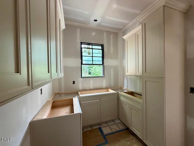 Main Floor Laundry - 2123 Dunhill Drive, Raleigh, NC 27608, Raleigh