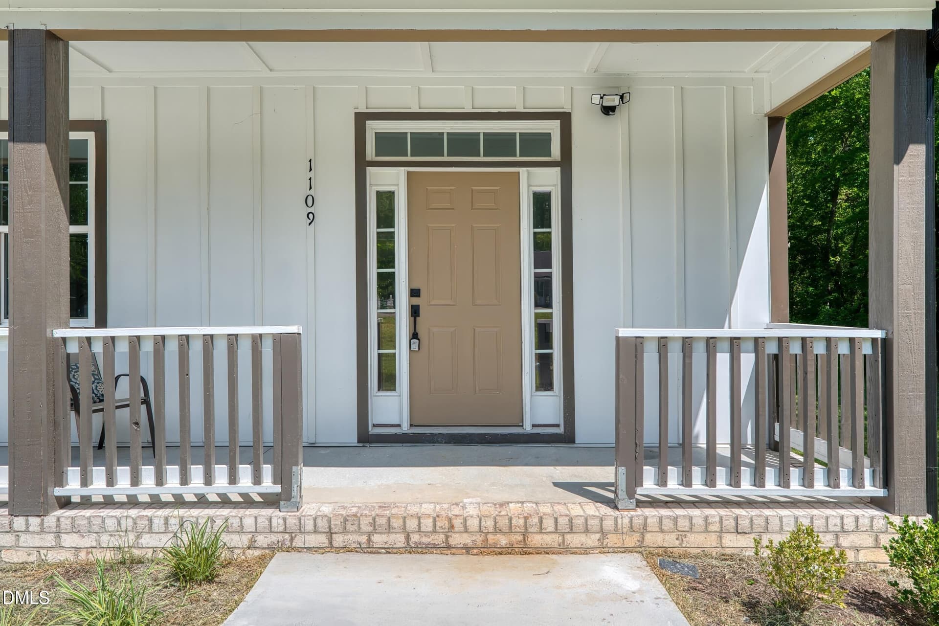 3roxboro-covered-porch.png - 1109 Ridge Road, Roxboro, NC 27573