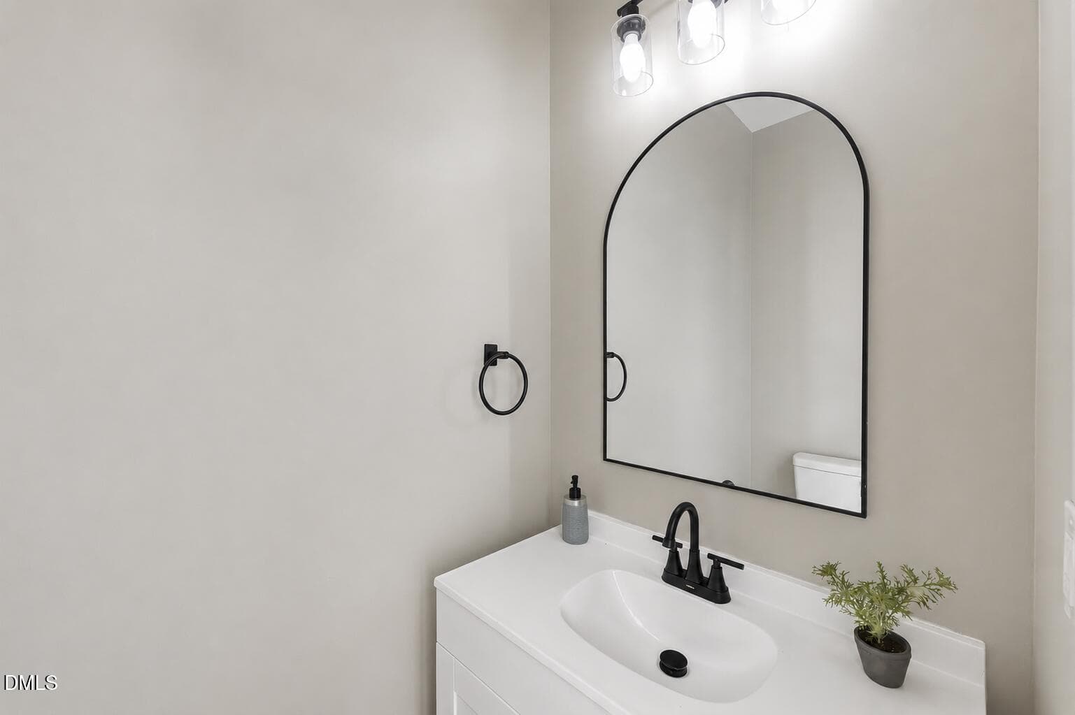 16roxboro-half-bath.png - 1109 Ridge Road, Roxboro, NC 27573