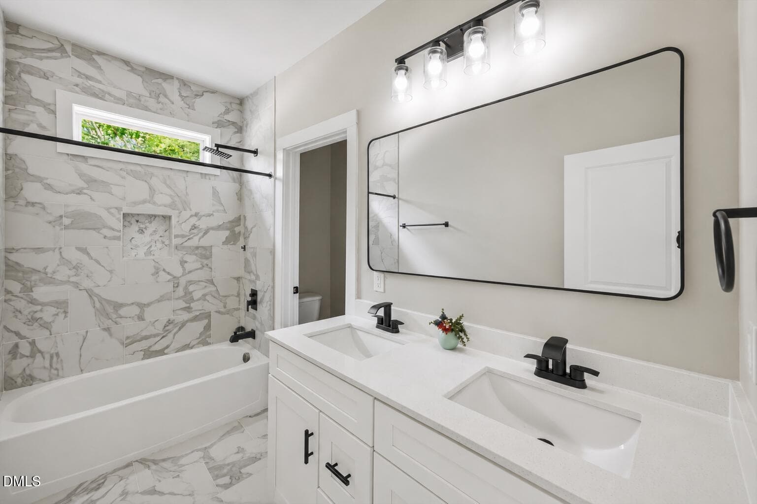 21roxboro-full-bath.png - 1109 Ridge Road, Roxboro, NC 27573