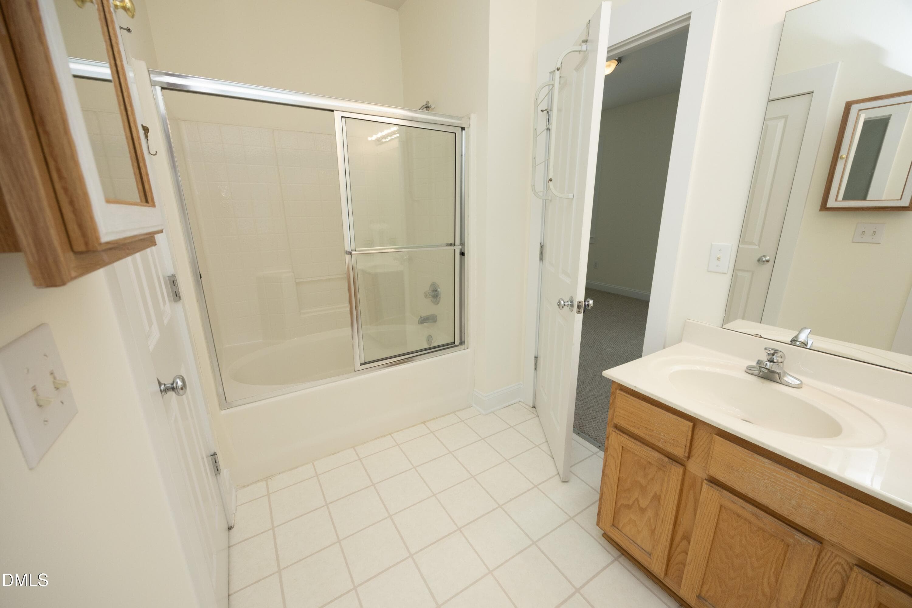 18PrimaryBath (2) - 10845 Connally Lane, Raleigh, NC 27614, Raleigh
