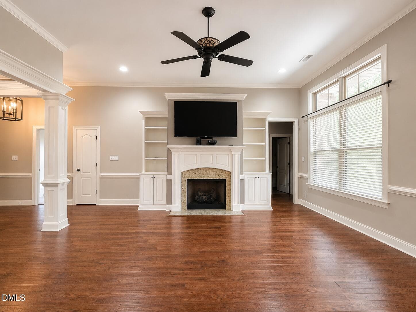 Sunset Living Room - 1404 Sunset Drive, Goldsboro, NC 27534, Goldsboro
