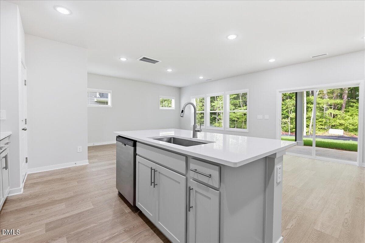11-8Y3A9456 - 1430 Hatteras Road, Durham, NC 27704, Durham