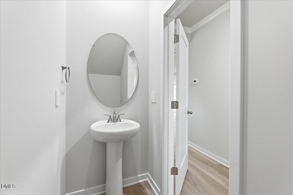 06-8Y3A9429 - 1430 Hatteras Road, Durham, NC 27704, Durham