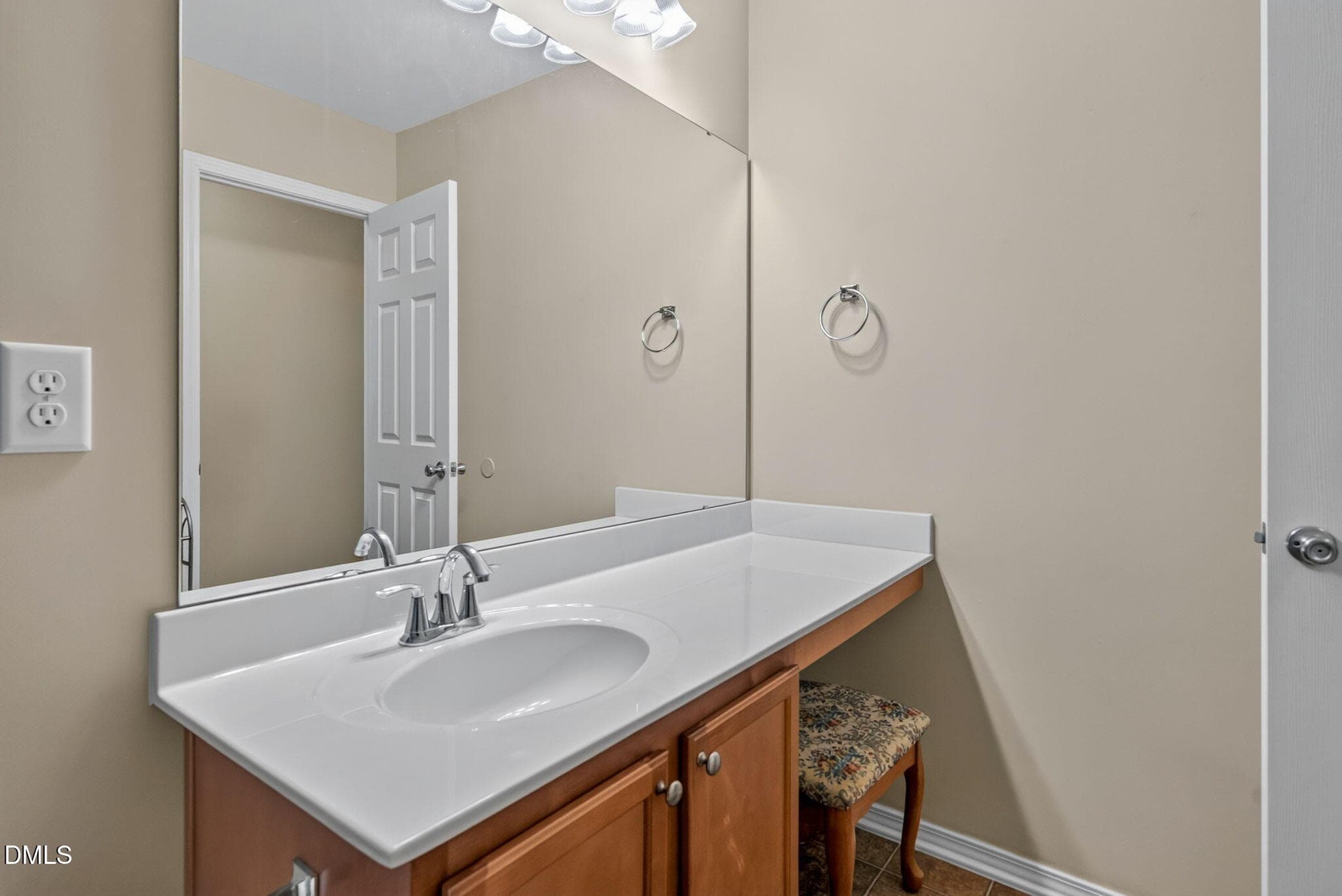 Guest Bath - 1903 Whirlaway Court, Cary, NC 27519, Cary