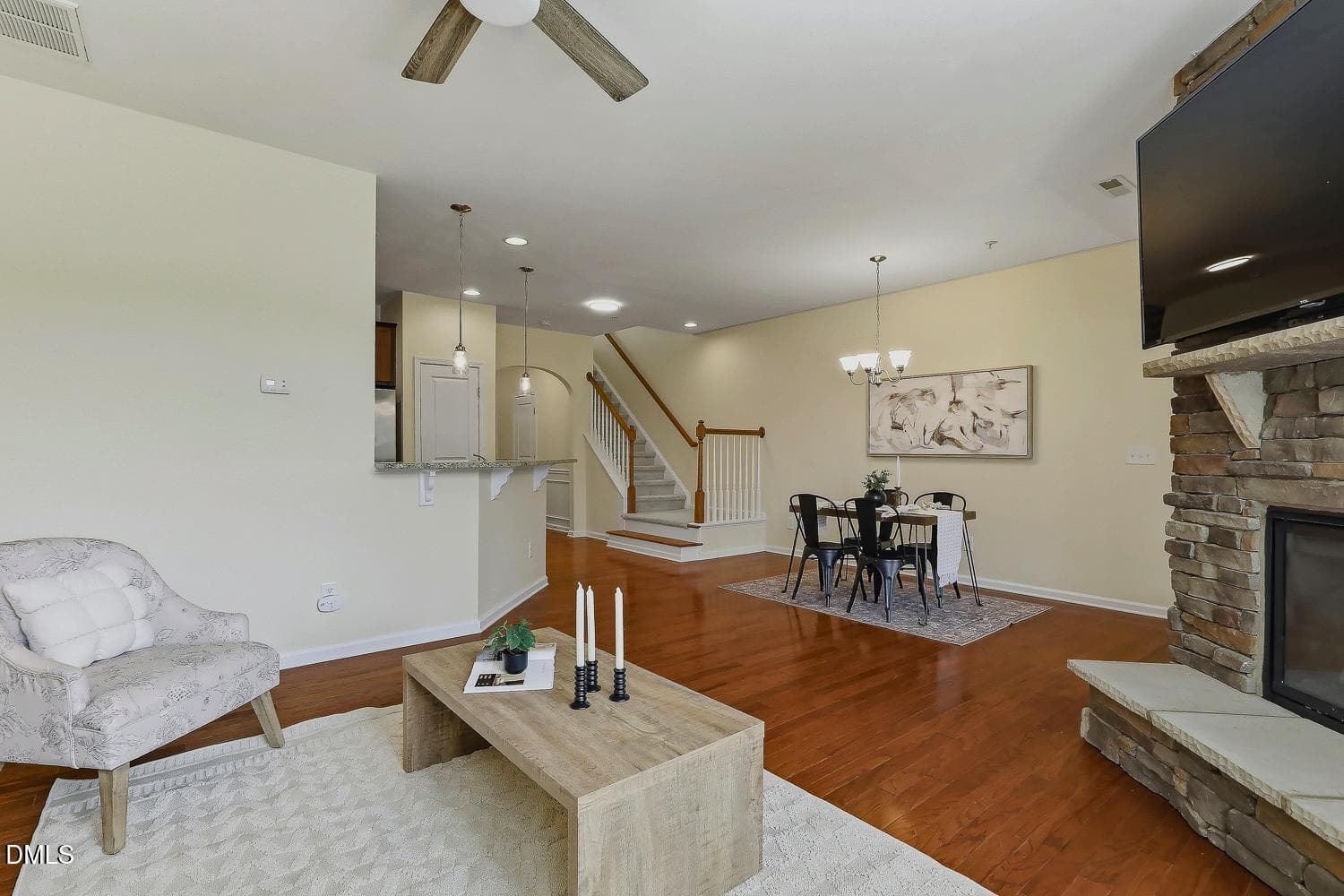 019-050-Family Room-1500x1000 - 9137 Wooden Road, Raleigh, NC 27617, Raleigh