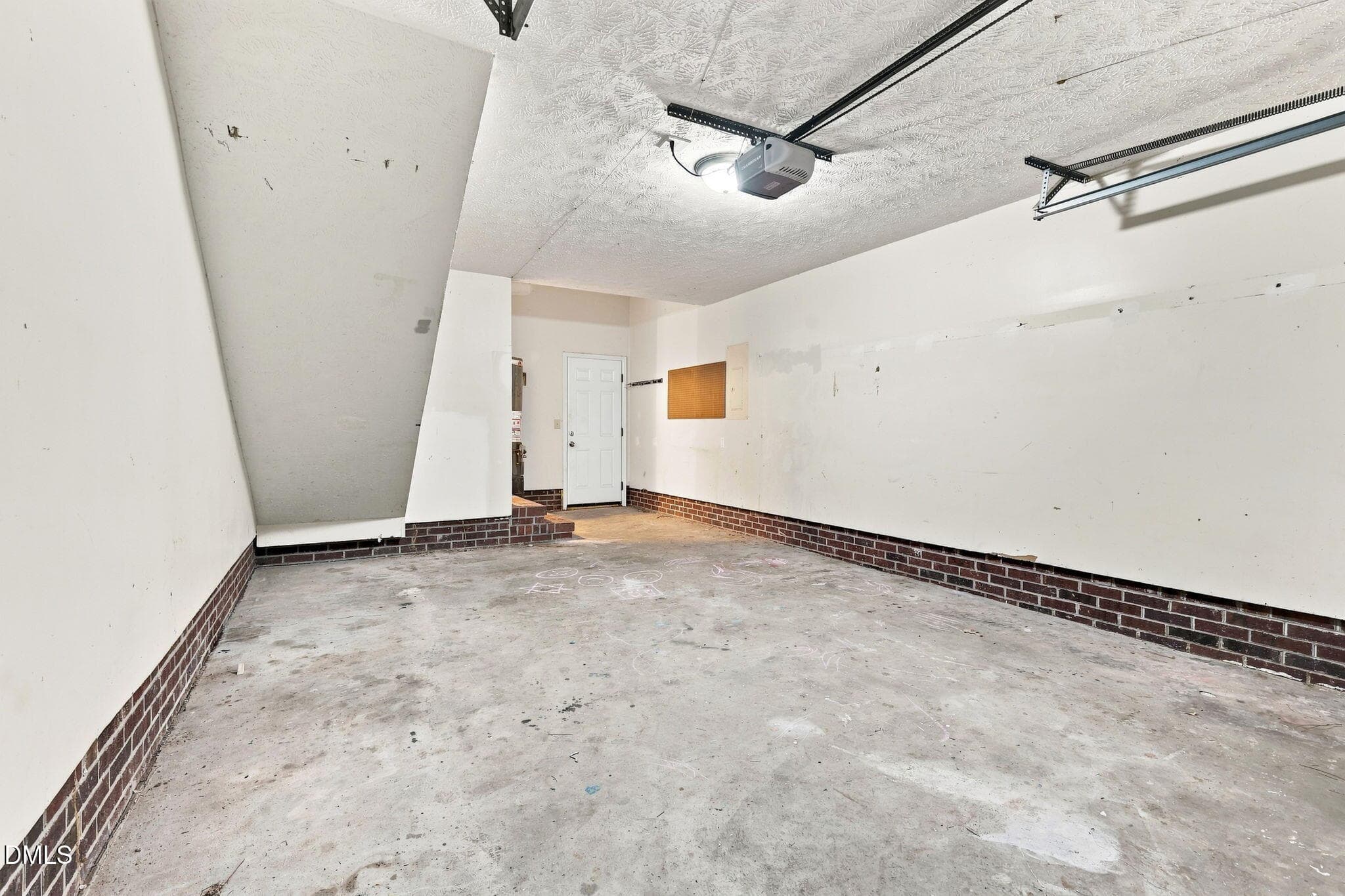 32-web-or-mls-AZ3A2607 - 533 Offing Drive, Fayetteville, NC 28314, Fayetteville