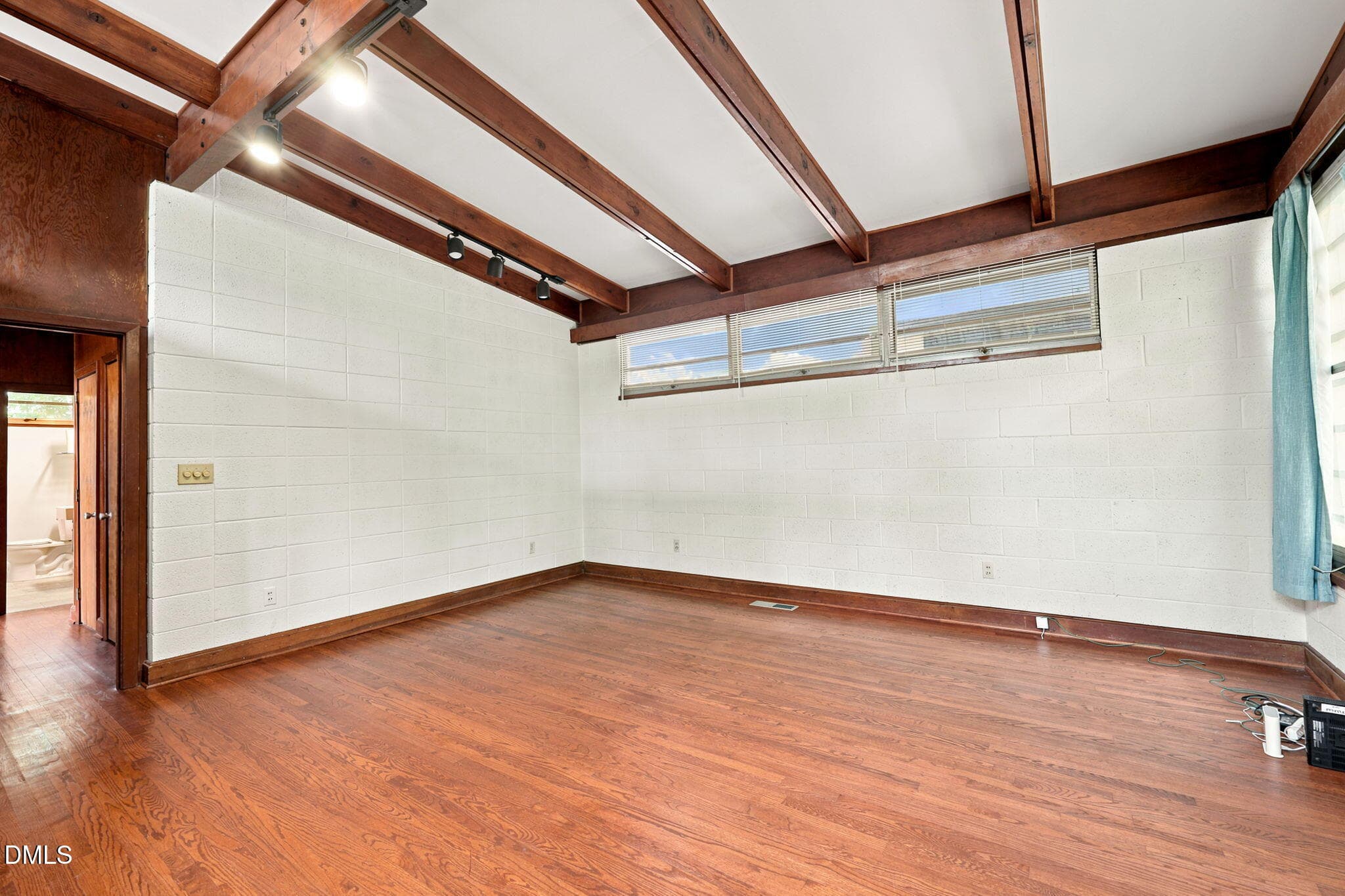Living Rm - 2205 Garden Place, Raleigh, NC 27607, Raleigh