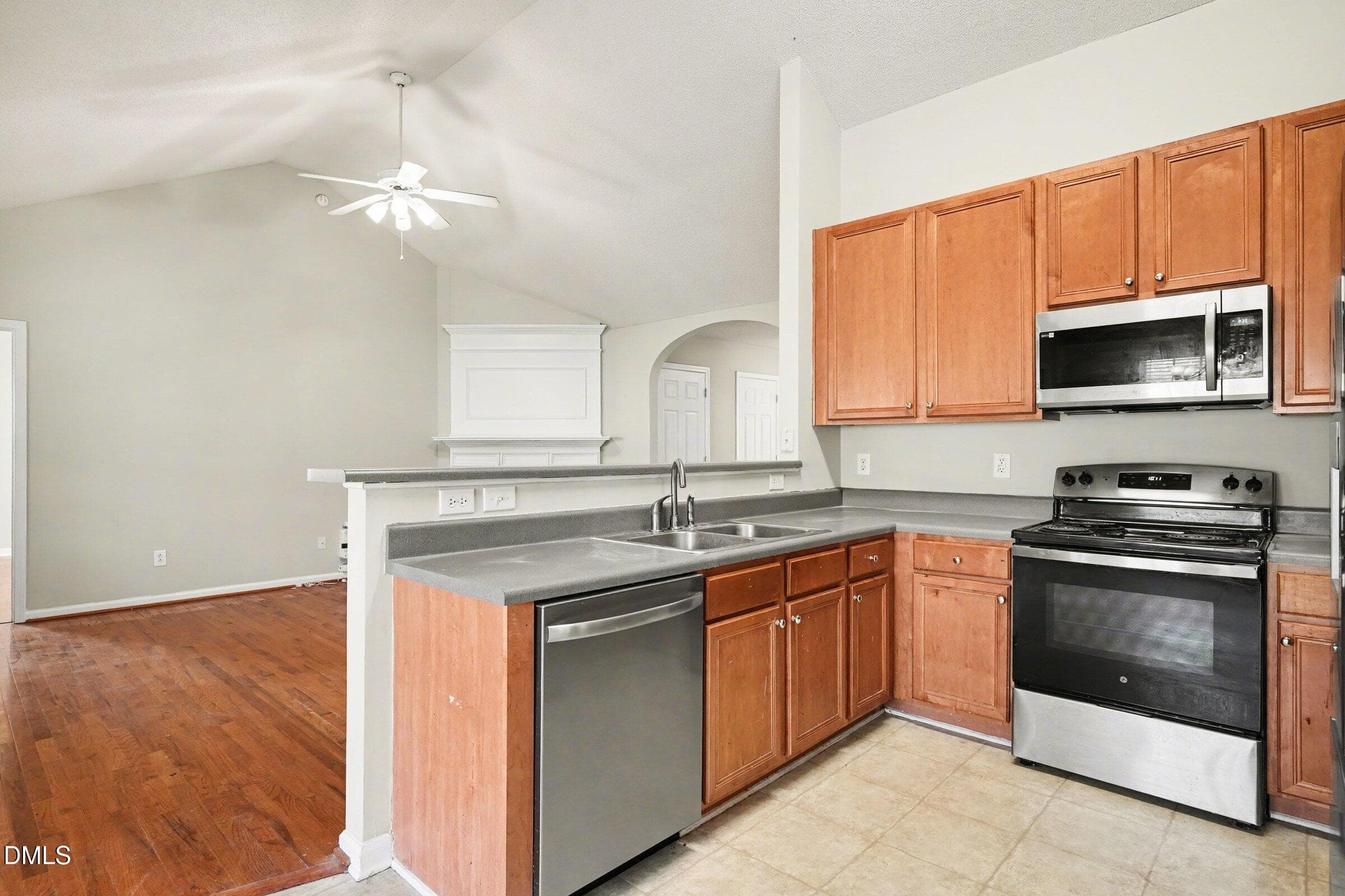 002_file_9024 - 5017 Casland Drive, Raleigh, NC 27604, Raleigh