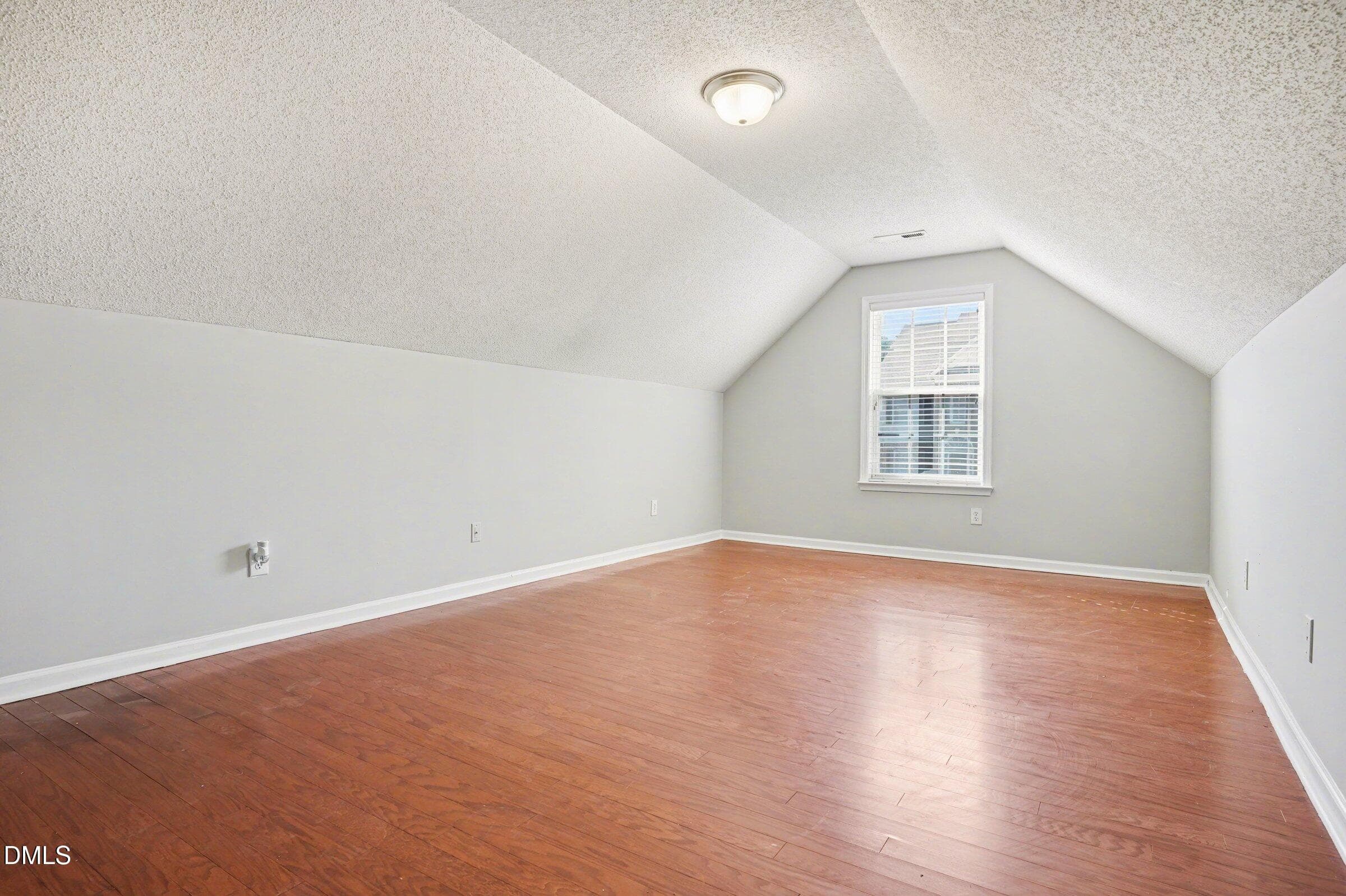 008_file_3533 - 5017 Casland Drive, Raleigh, NC 27604, Raleigh