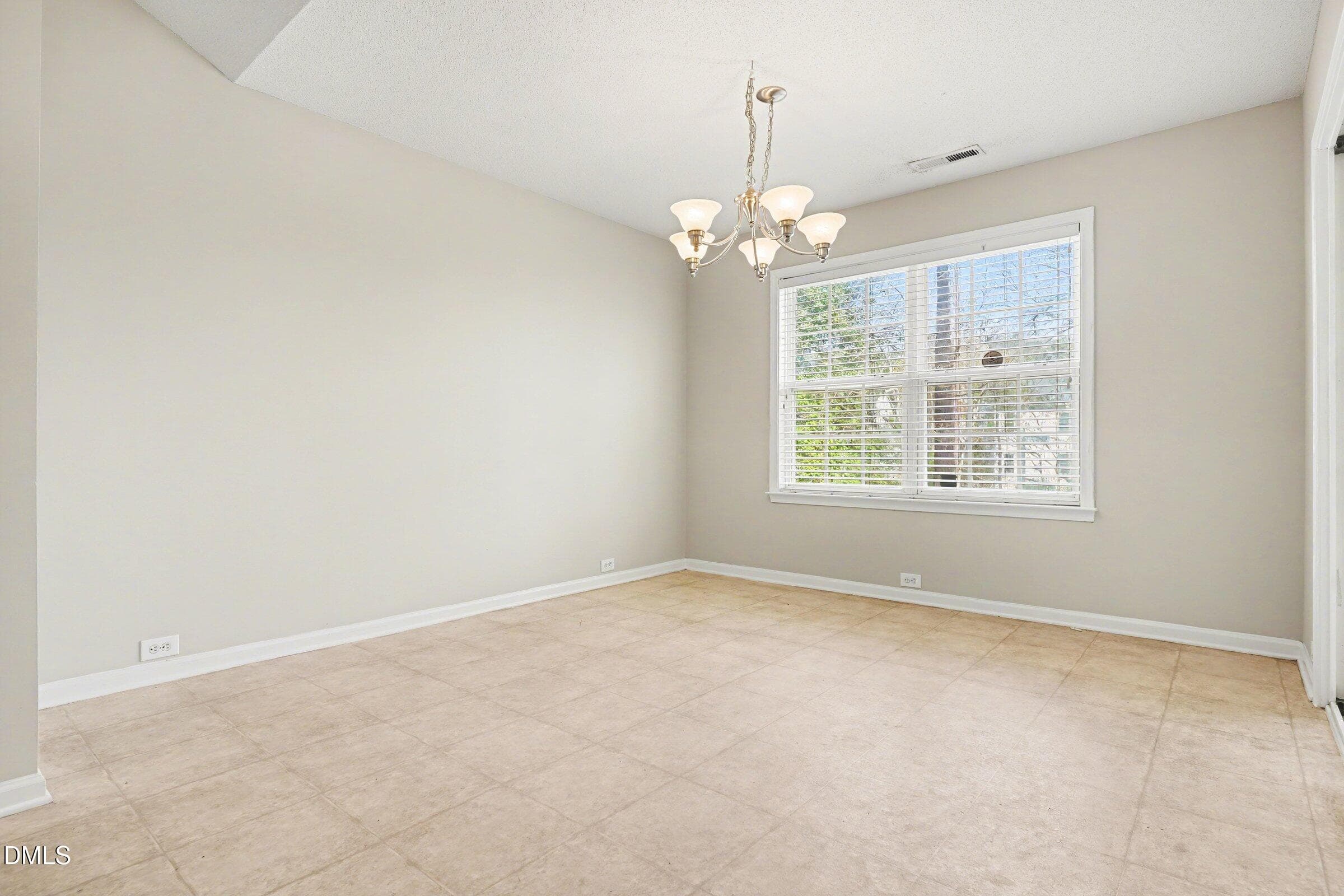 029_file_7428 - 5017 Casland Drive, Raleigh, NC 27604, Raleigh