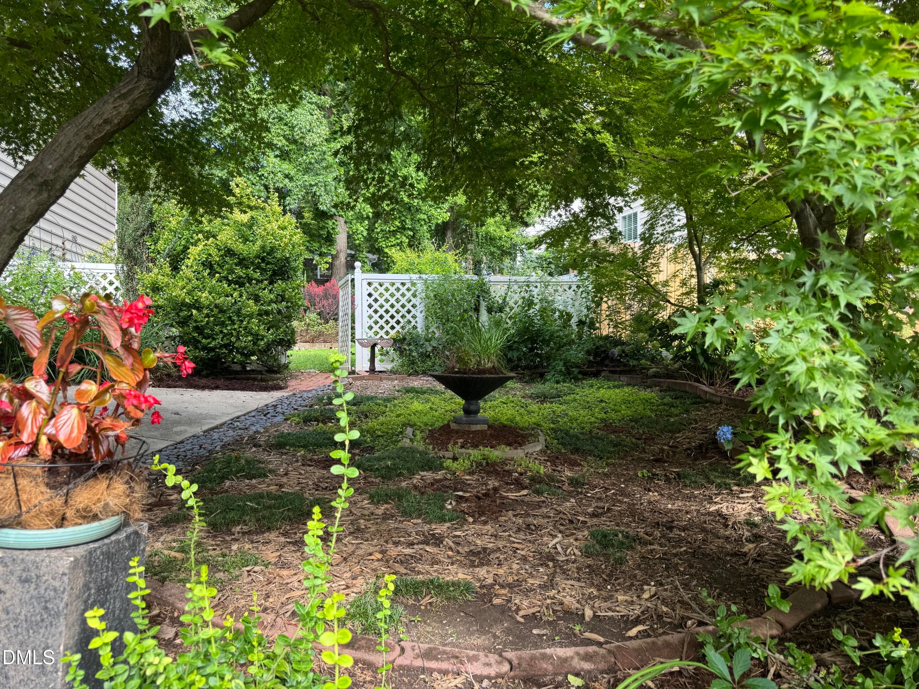 Beautiful Landscape - 8901 Castleton Lane, Raleigh, NC 27615, Raleigh