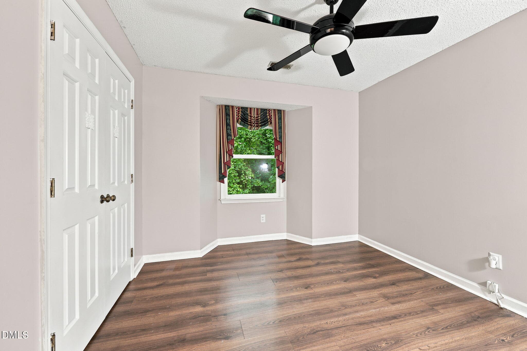 25-web-or-mls-IMG_2648 - 1300 Park Glen Drive 302, Raleigh, NC 27610, Raleigh