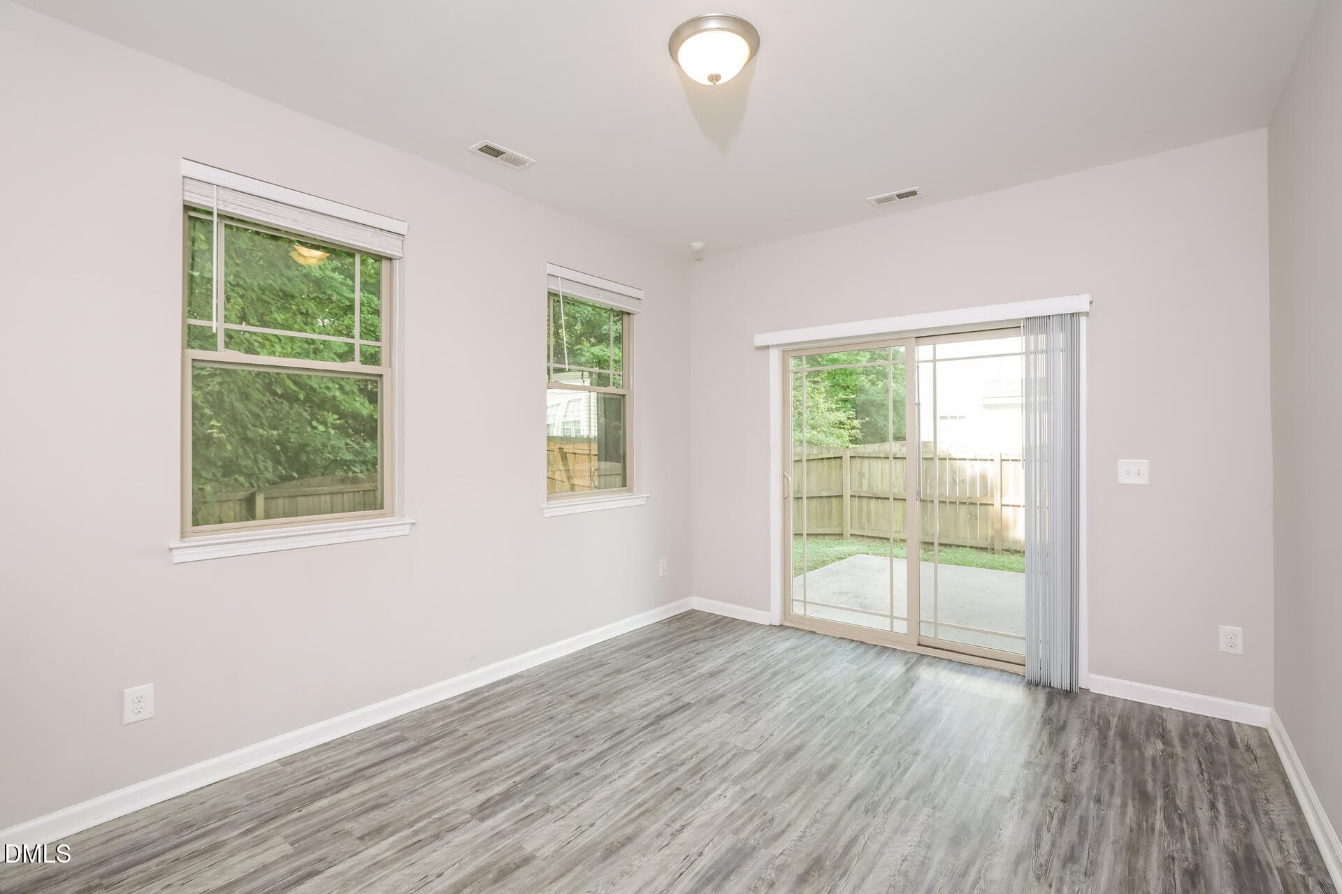 009-photo-breakfast-nook-15550928 - 1604 Flowering Peach Trail, Raleigh, NC 27610, Raleigh