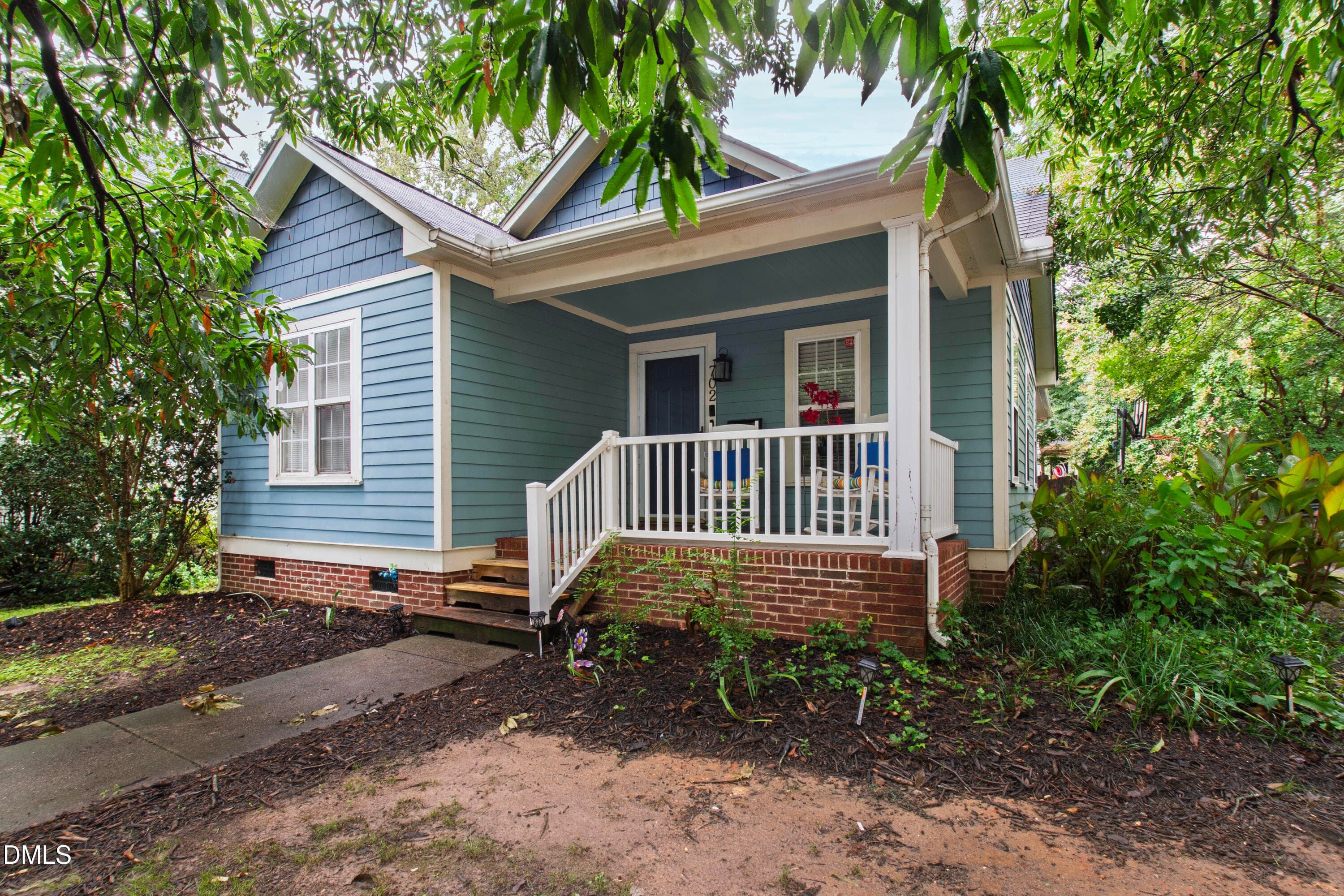 Jones (40) - 702 E Jones Street, Raleigh, NC 27601, Raleigh