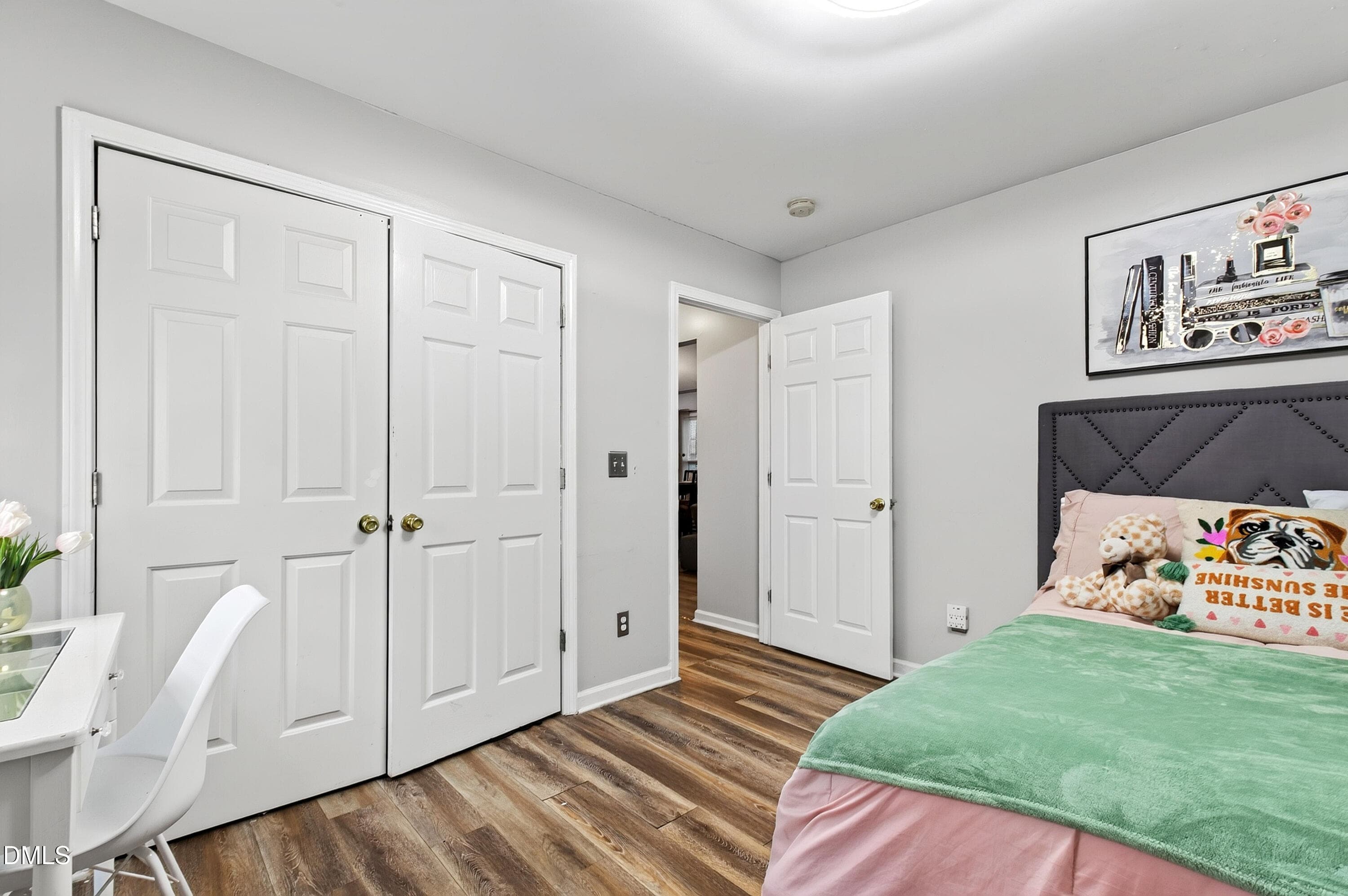 Jones (4) - 702 E Jones Street, Raleigh, NC 27601, Raleigh