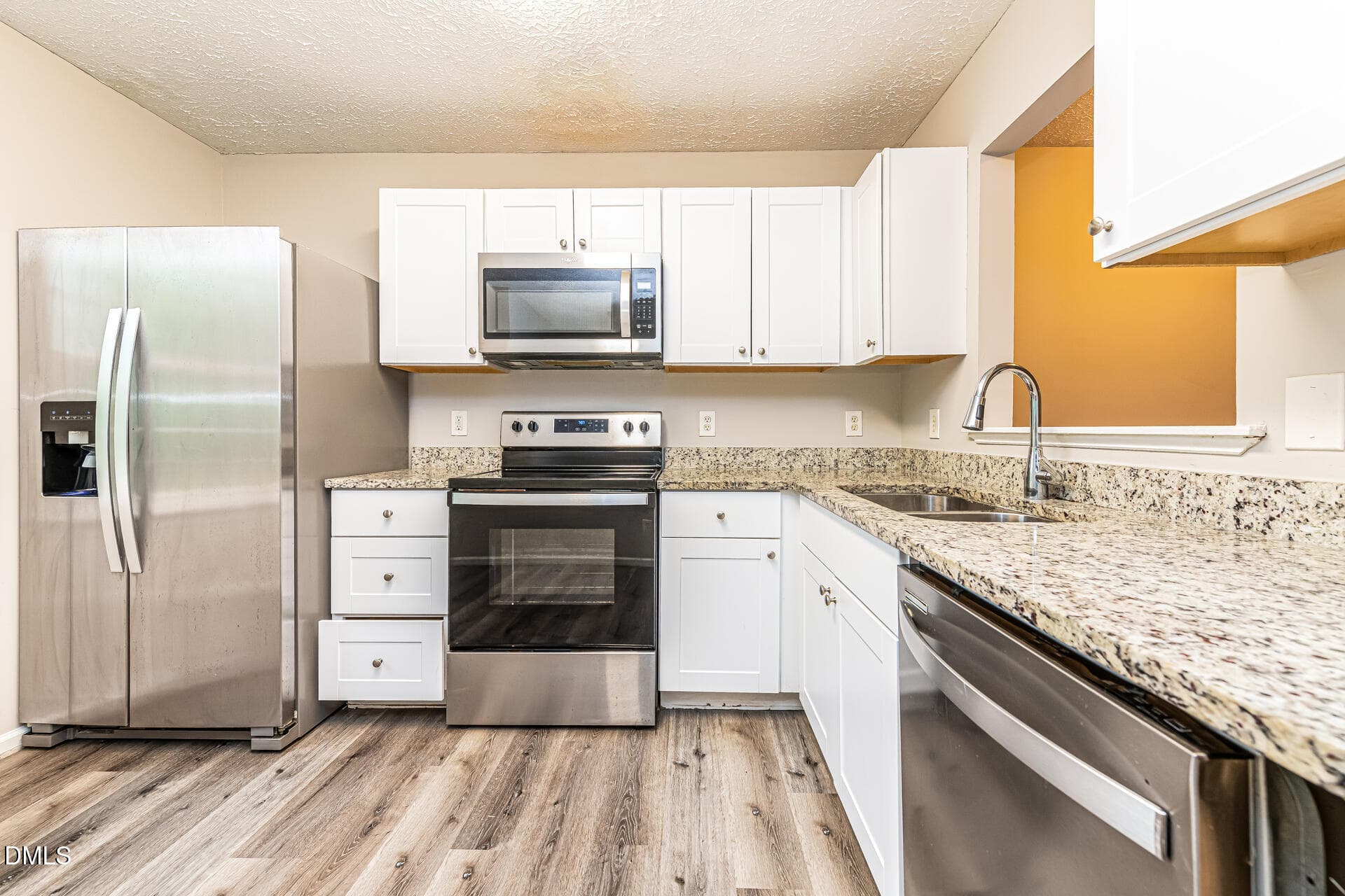006-photo-kitchen-15553265 - 2920 Basswood Drive, Raleigh, NC 27610, Raleigh