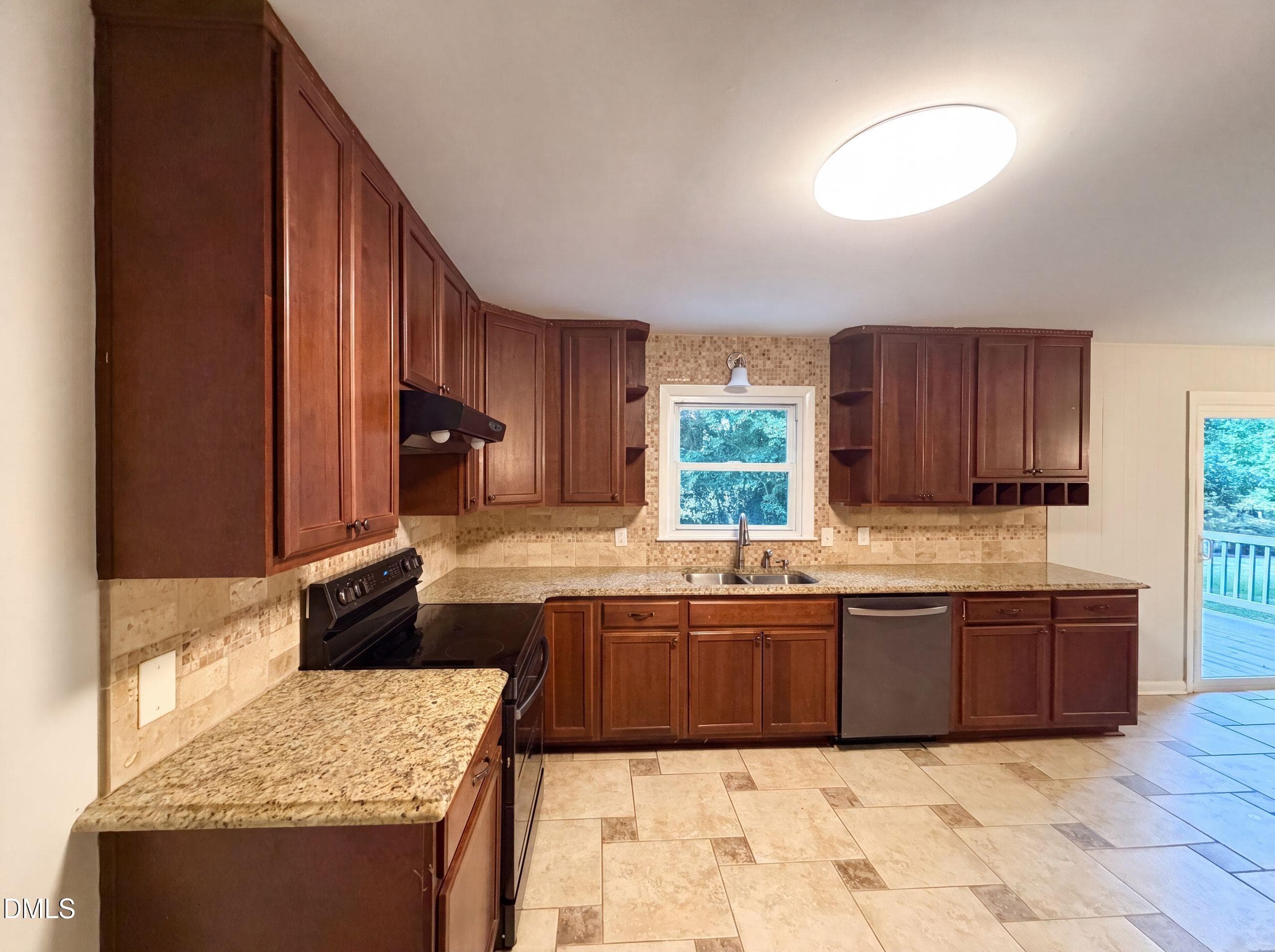 listing_2 - 407 Lamesa Drive, Raleigh, NC 27603