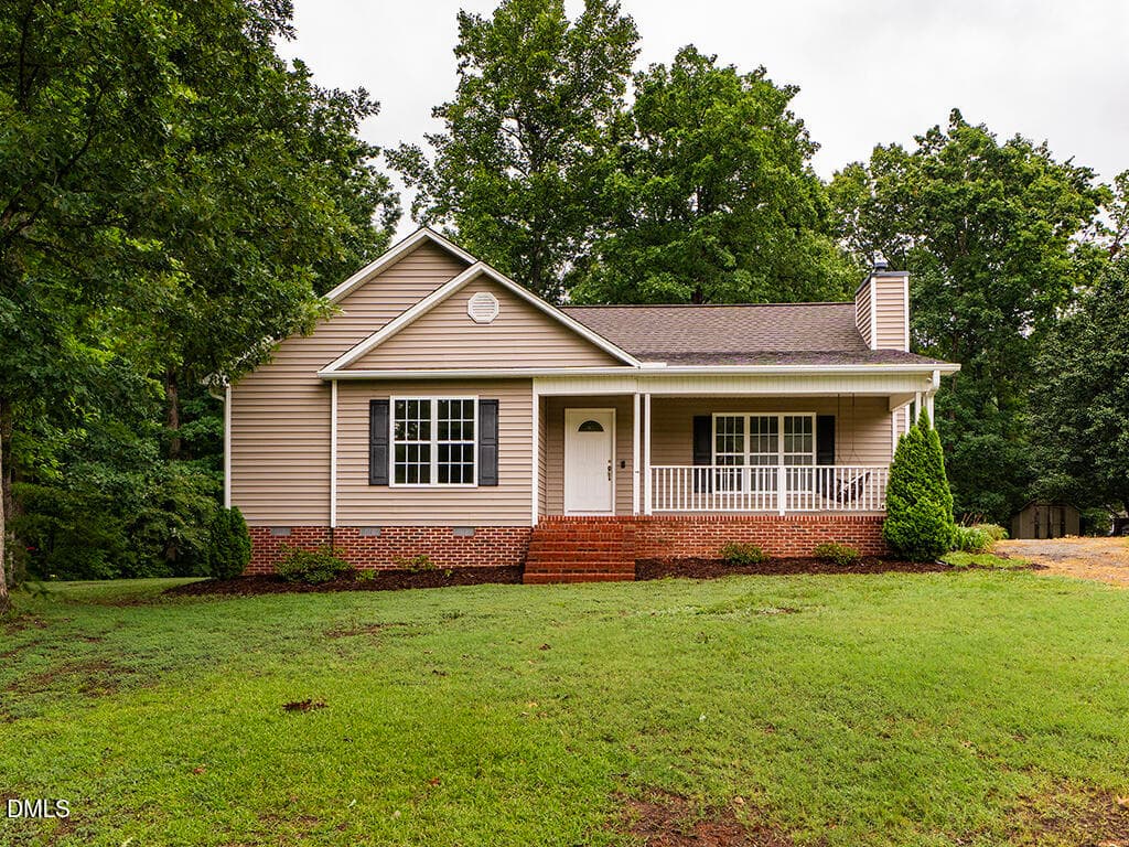 02 3955_ChucksCt Front2_MLS - 3955 Chucks Court, Burlington, NC 27215