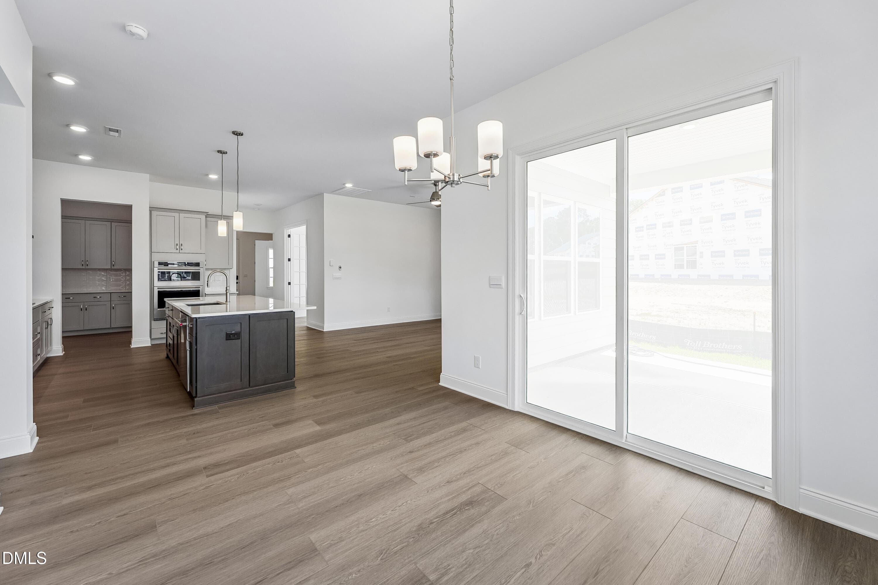 Casual Dining Room - 2408 Abbeyhill Drive 34, Raleigh, NC 27610, Raleigh