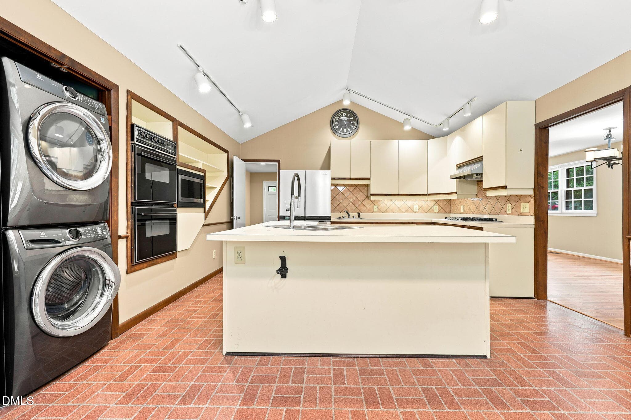 Kitchen - 305 Plum Lane, Chapel Hill, NC 27517, Chapel Hill