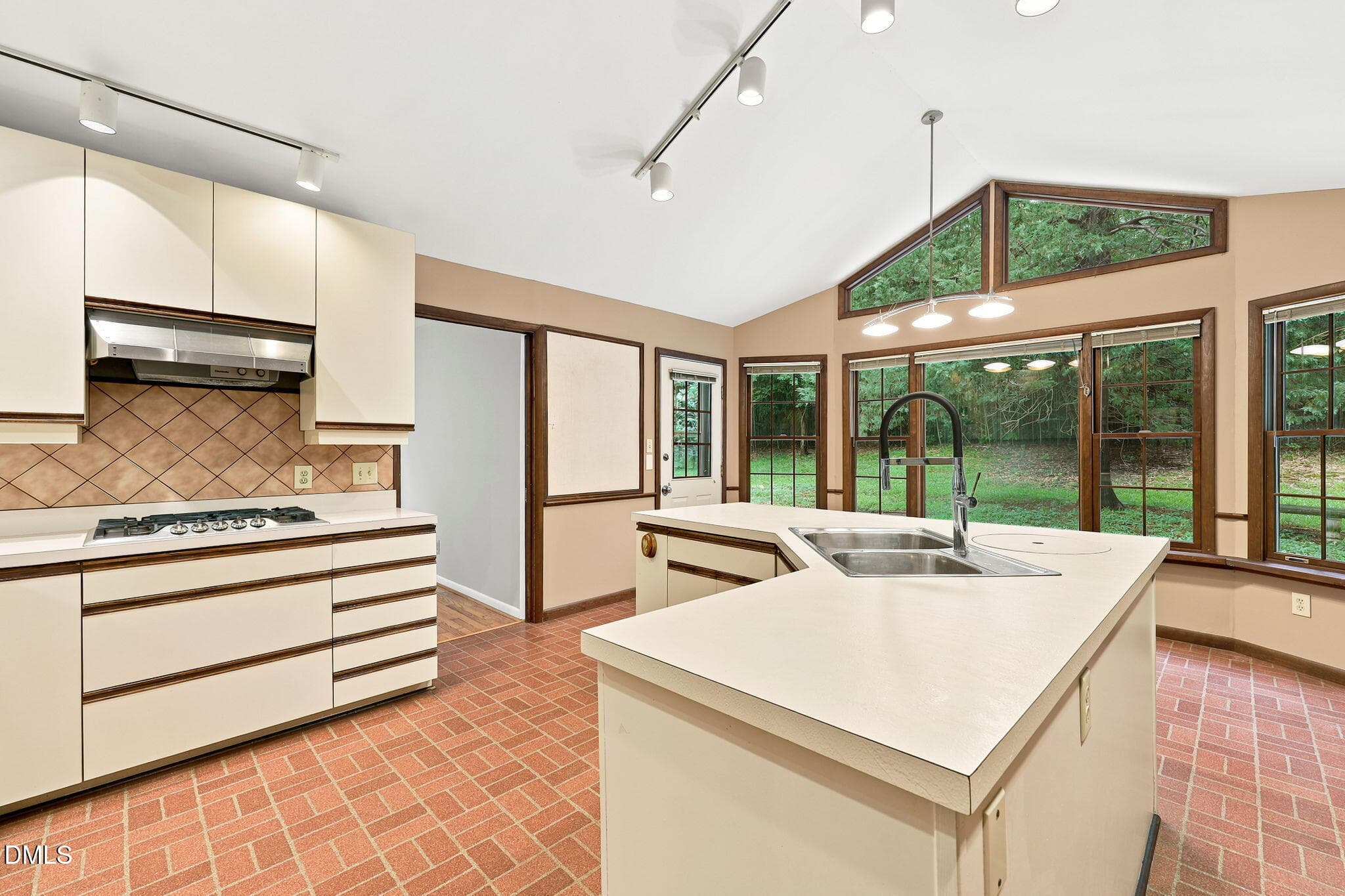 Kitchen - 305 Plum Lane, Chapel Hill, NC 27517, Chapel Hill