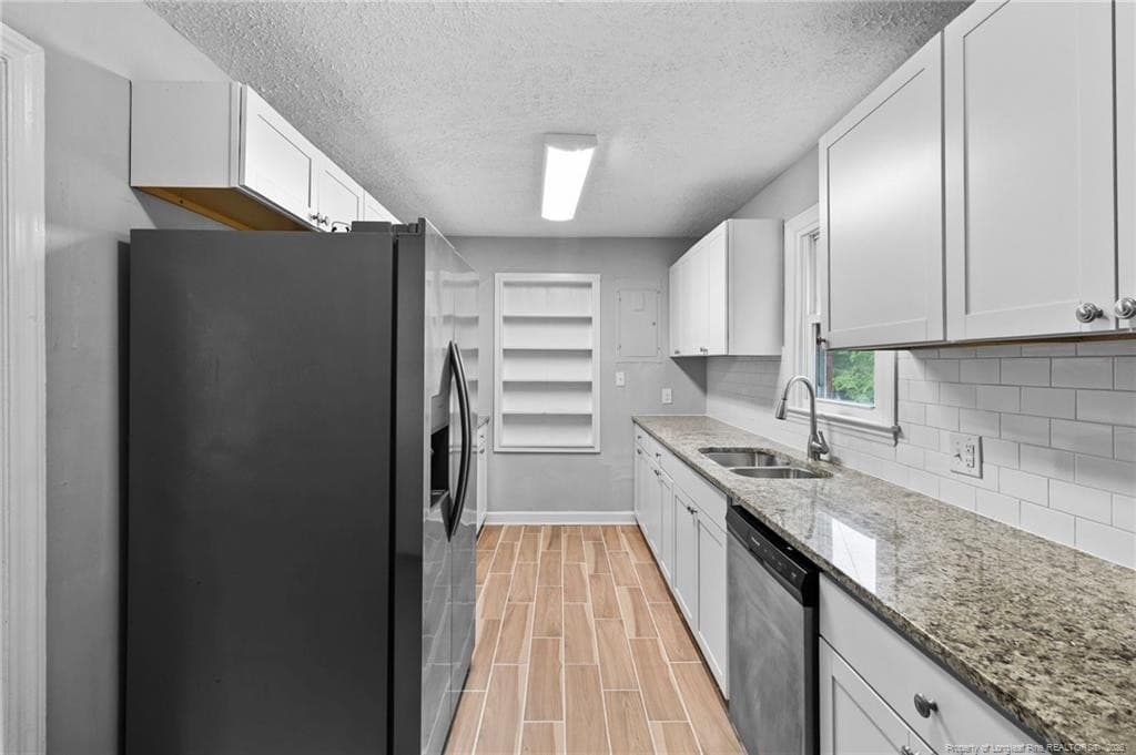 Photo 10 - 1413 Stansfield Drive, Fayetteville, NC 28303, Fayetteville