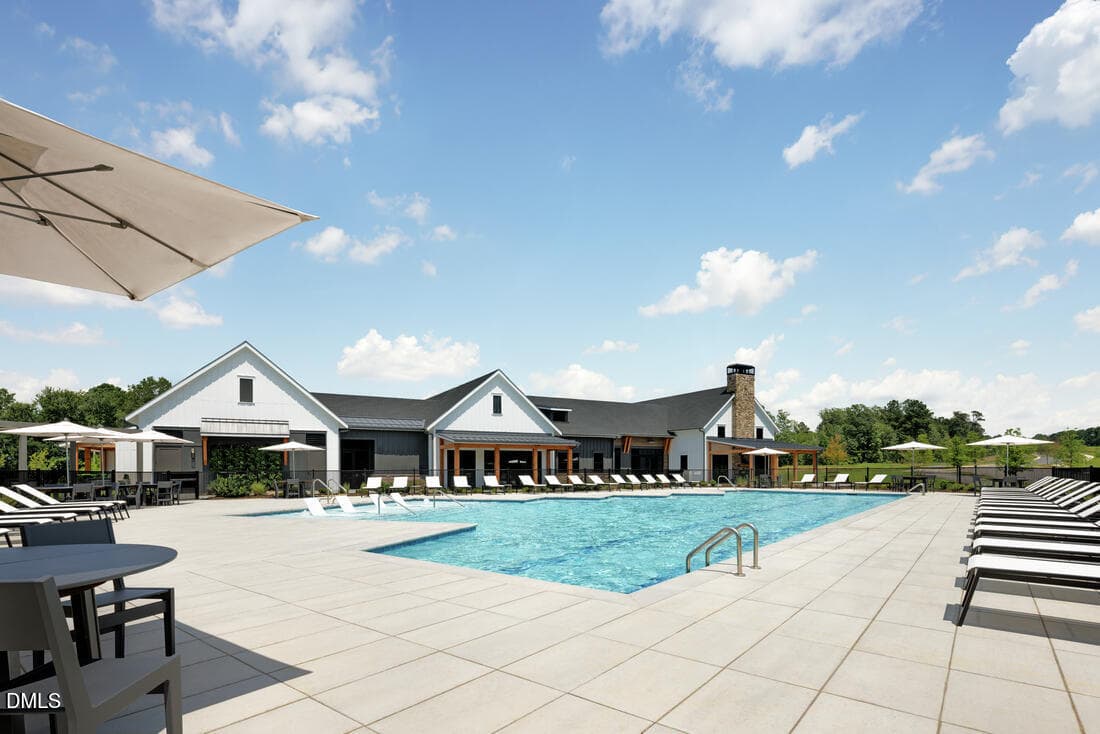 - Regency at Olde Towne_Pool 2 - 2404 Broomhall Lane 206, Raleigh, NC 27610, Raleigh