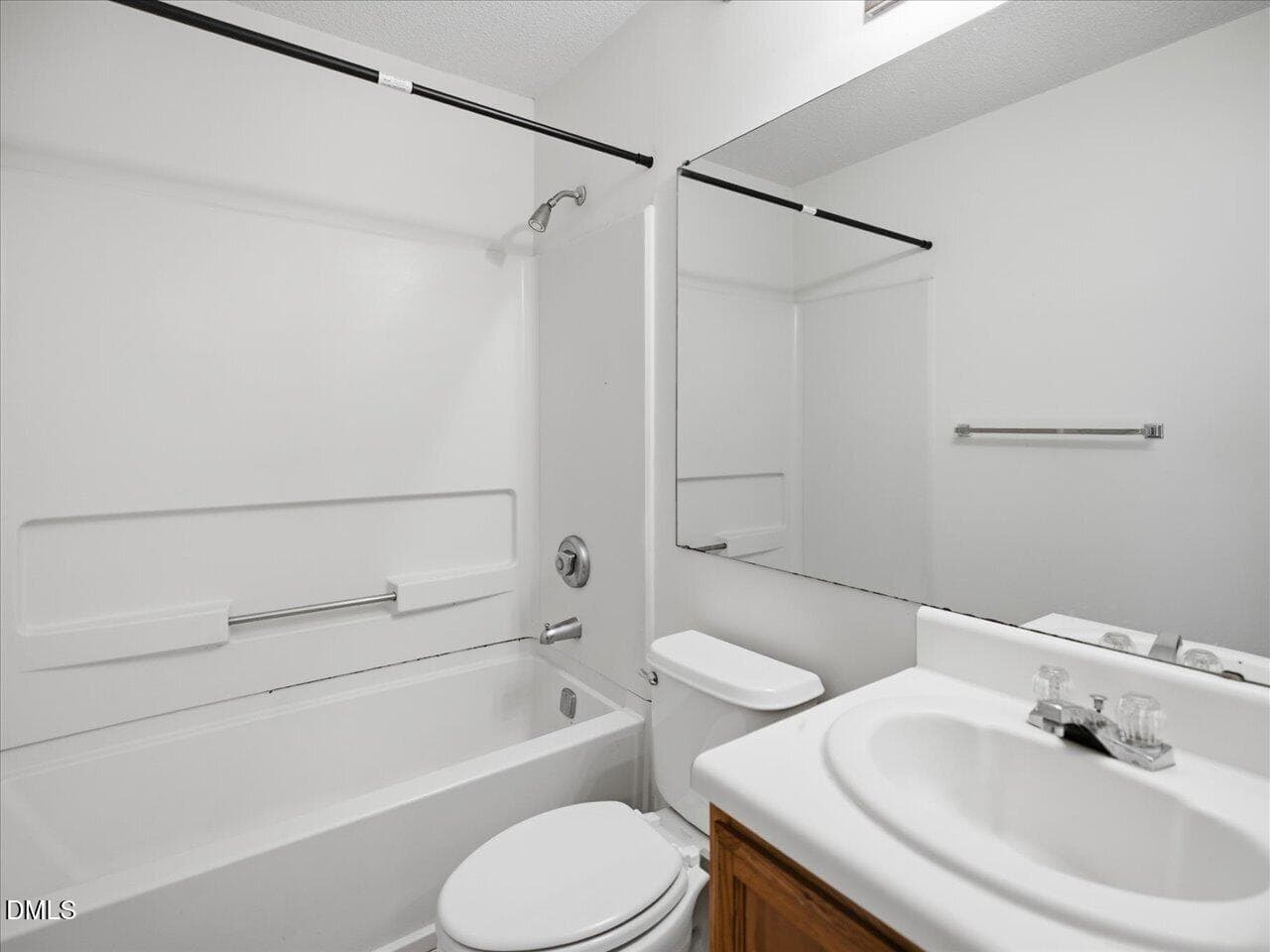 29-Attached Bath - 1231 University Court 304, Raleigh, NC 27606, Raleigh
