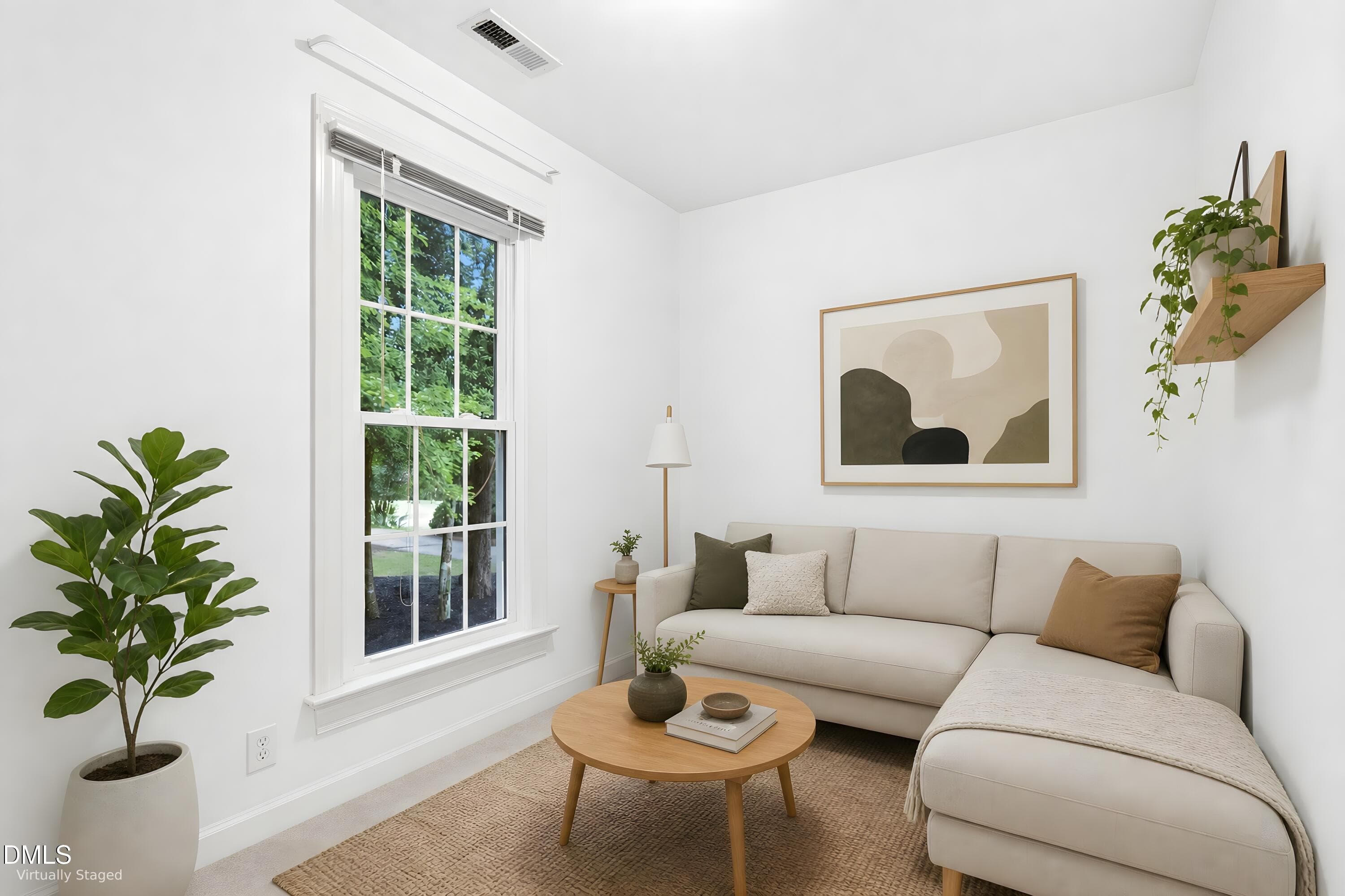 Primary sitting room - 6220 King Croydon Court, Raleigh, NC 27603, Raleigh