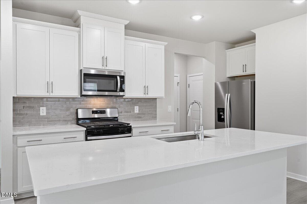 08-DSC00328 - 1504 Hatteras Road, Durham, NC 27704, Durham