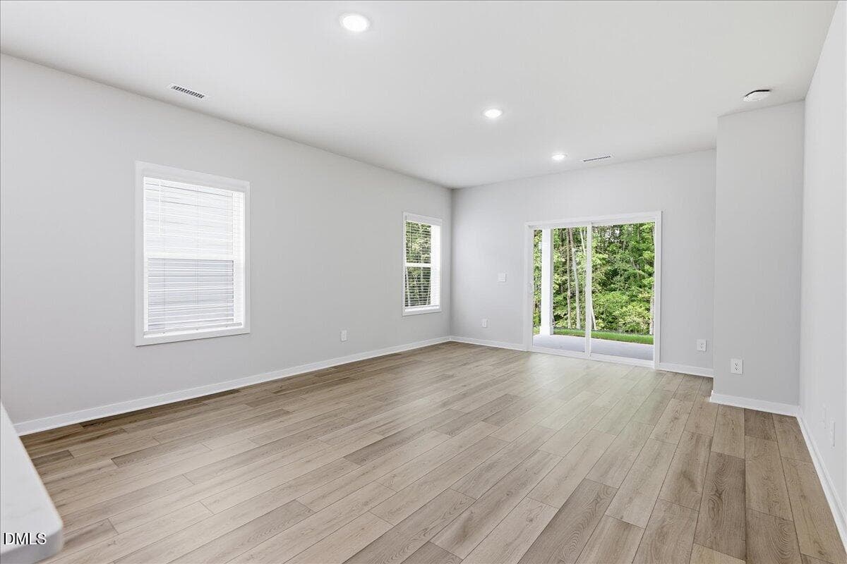 12-8Y3A9600 - 1432 Hatteras Road, Durham, NC 27704, Durham