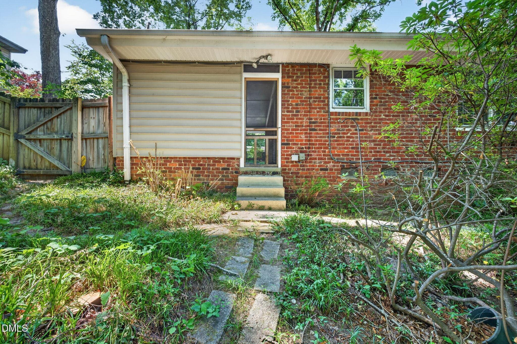 32-web-or-mls-IMG_1481 - 3304 Julian Drive, Raleigh, NC 27604, Raleigh