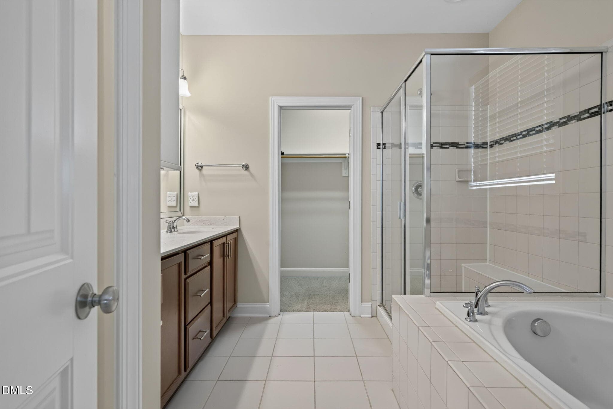 40-web-or-mls-605 Finnbar Dr - 40 - 605 Finnbar Drive, Cary, NC 27519, Cary