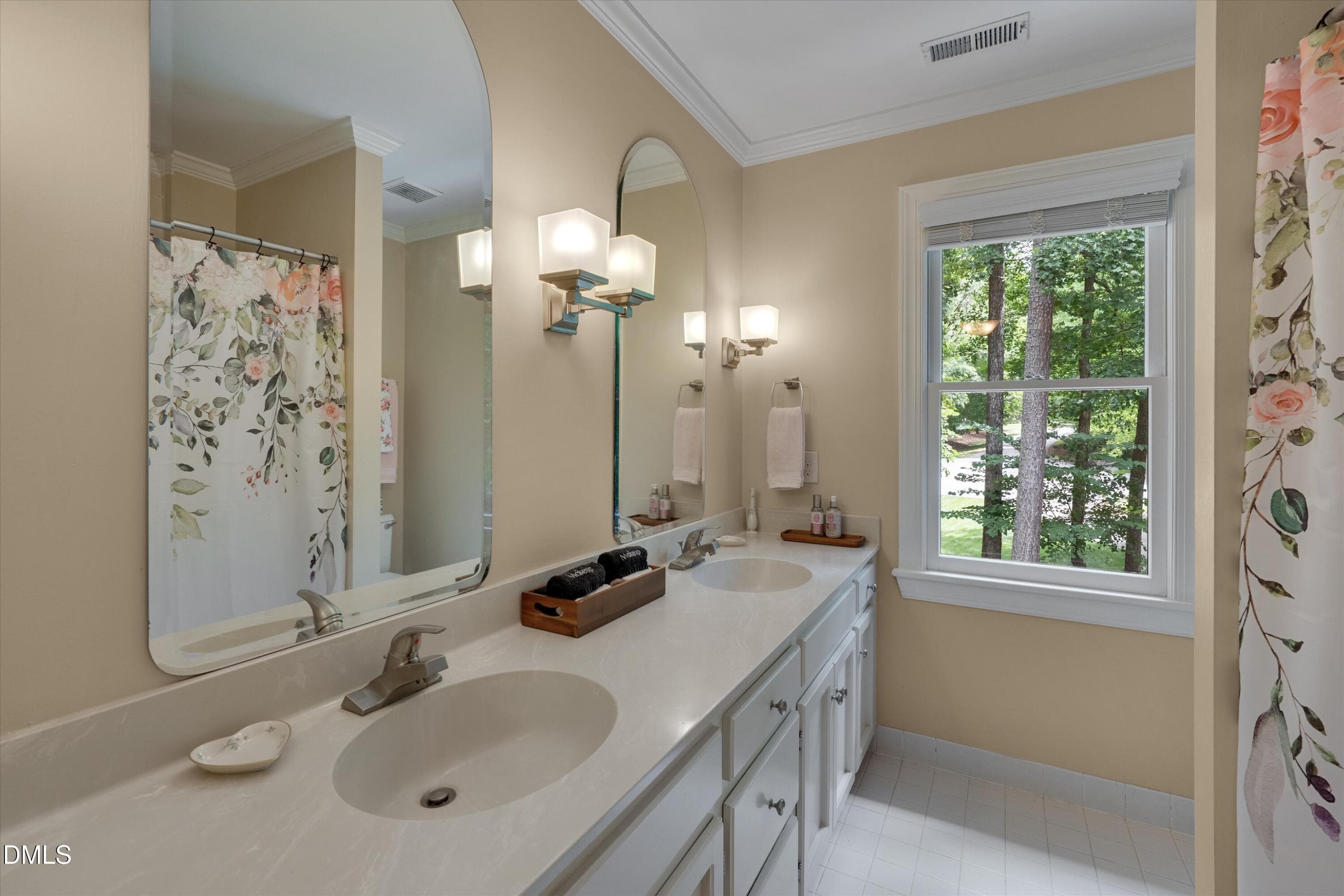 33-10609 Old Pine Ct-31 - 10609 Old Pine Court, Raleigh, NC 27613, Raleigh