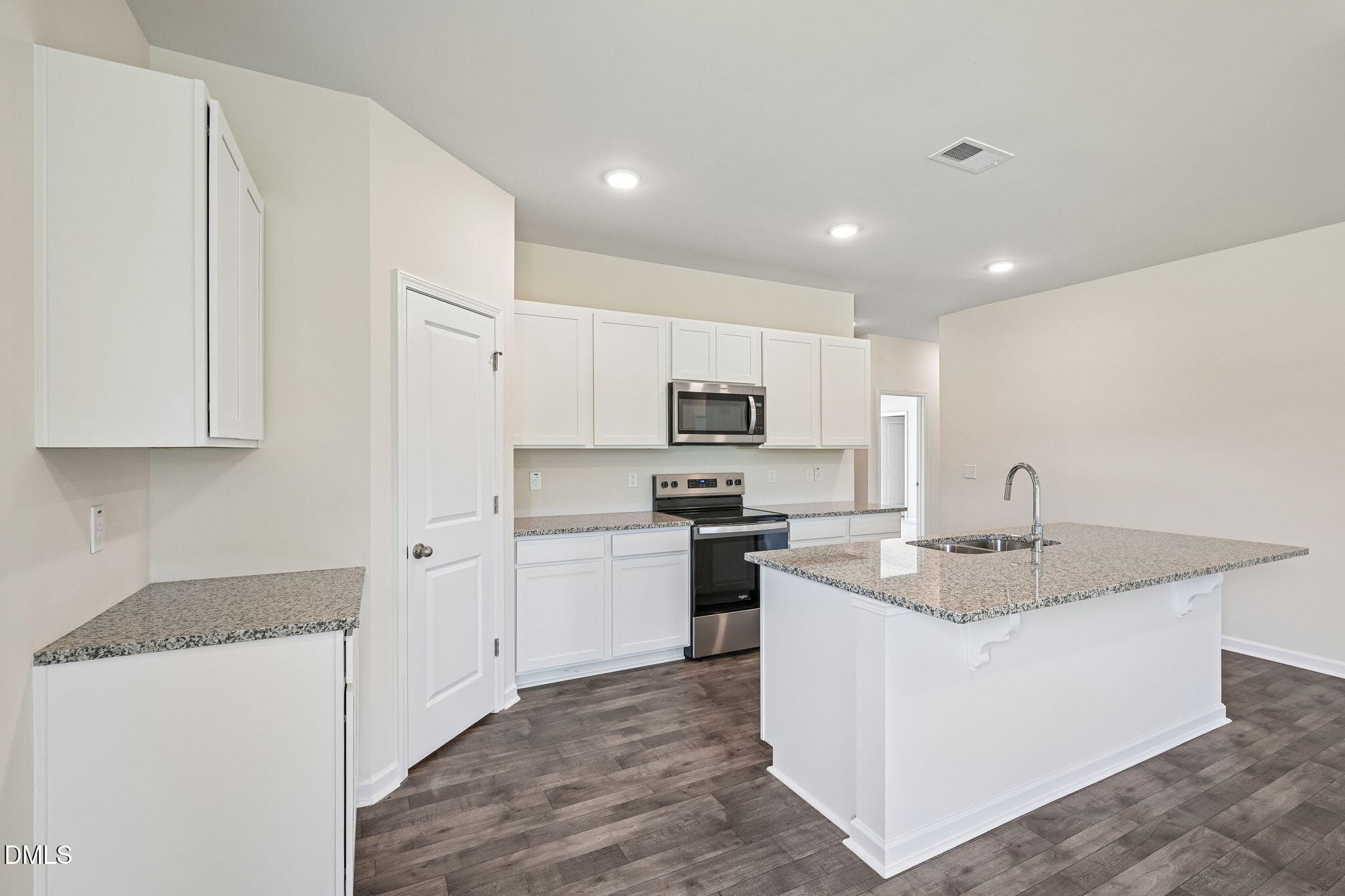17-web-or-mls-105 Hallwood Drive Pikevil - 105 Hallwood Drive, Pikeville, NC 27863