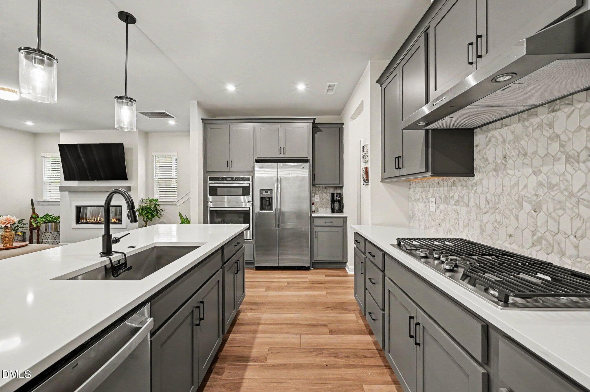 010_file_9821 - 7821 Sofiana Avenue, Raleigh, NC 27617, Raleigh