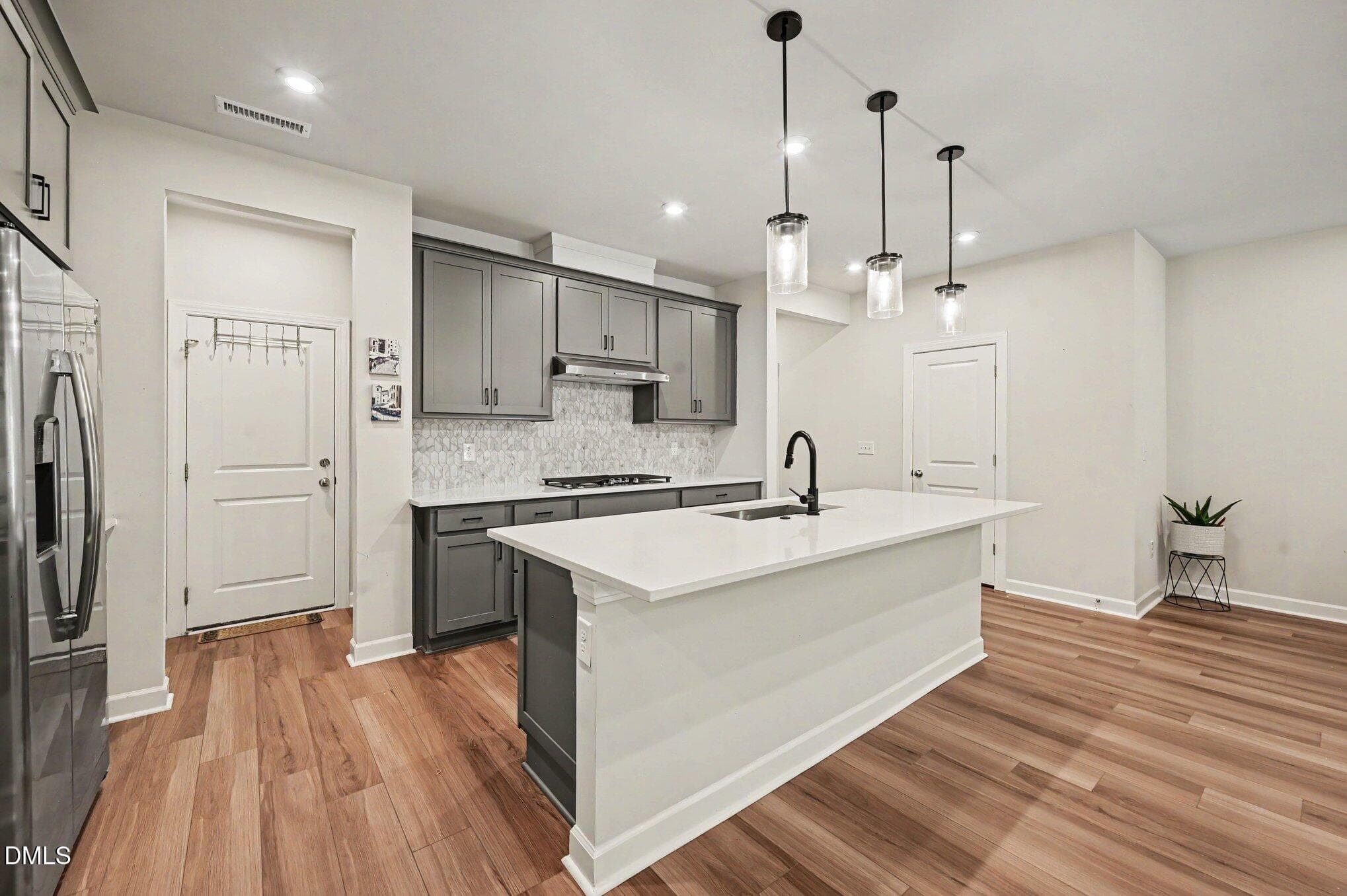 011_file_8709 - 7821 Sofiana Avenue, Raleigh, NC 27617, Raleigh