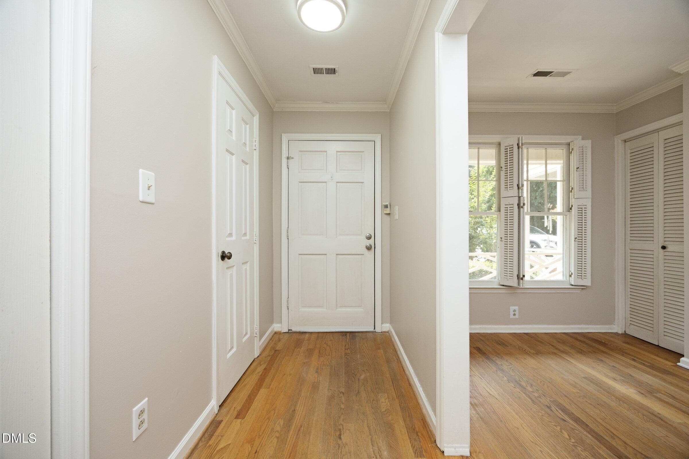05Foyer - 4636 Townesbury Lane, Raleigh, NC 27612, Raleigh