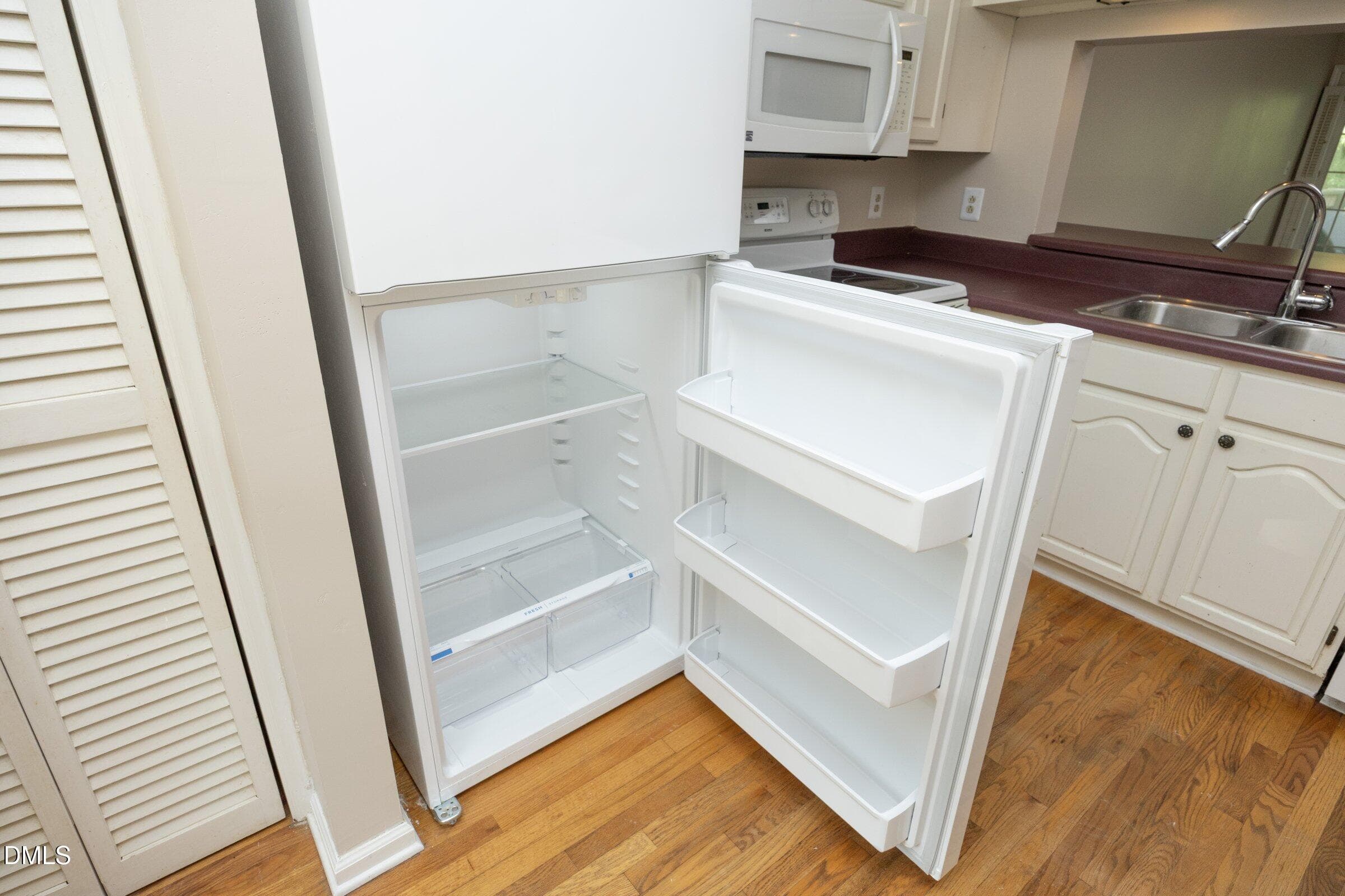 11FridgeIncluded - 4636 Townesbury Lane, Raleigh, NC 27612, Raleigh
