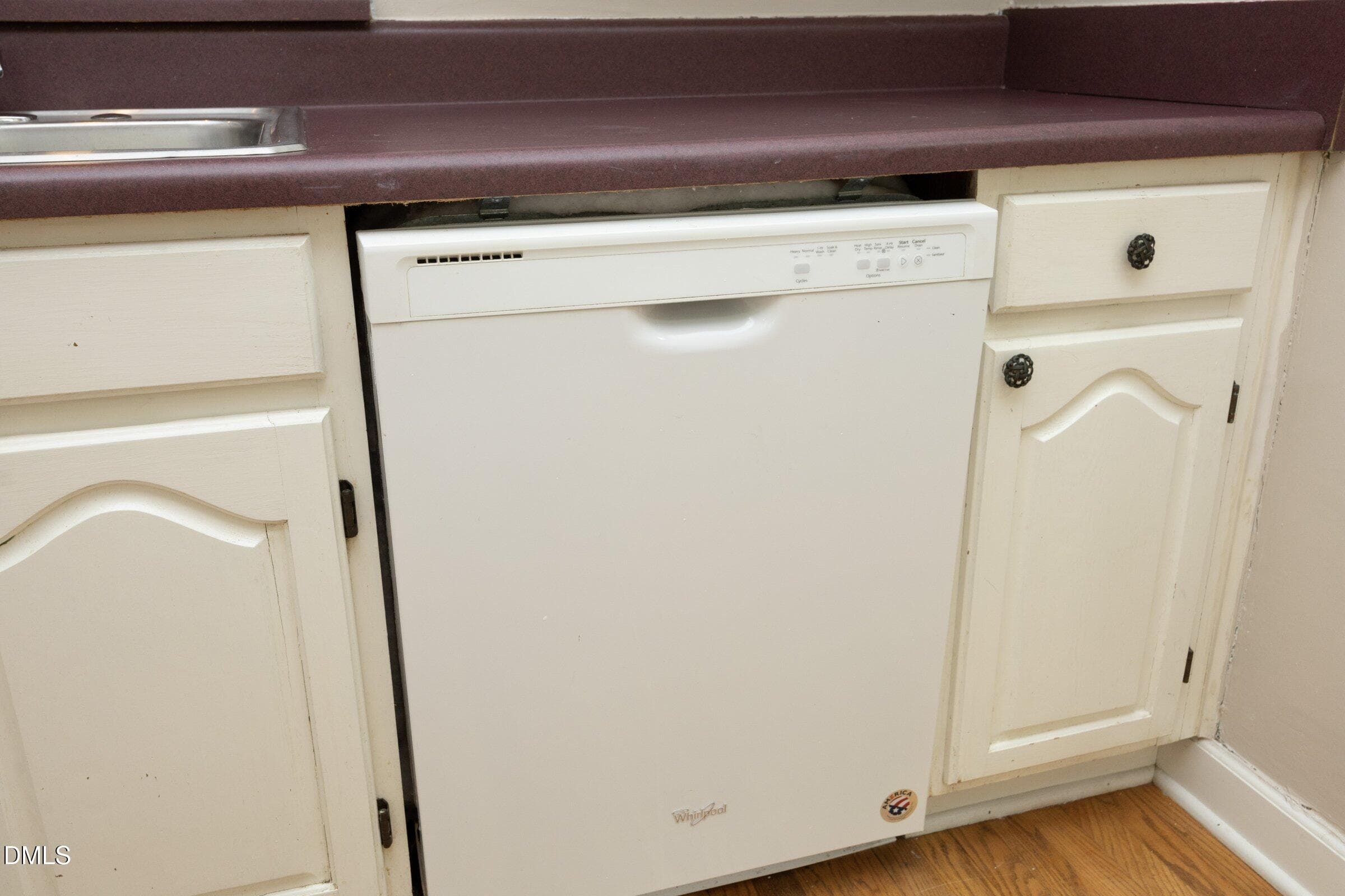 12Dishwasher - 4636 Townesbury Lane, Raleigh, NC 27612, Raleigh