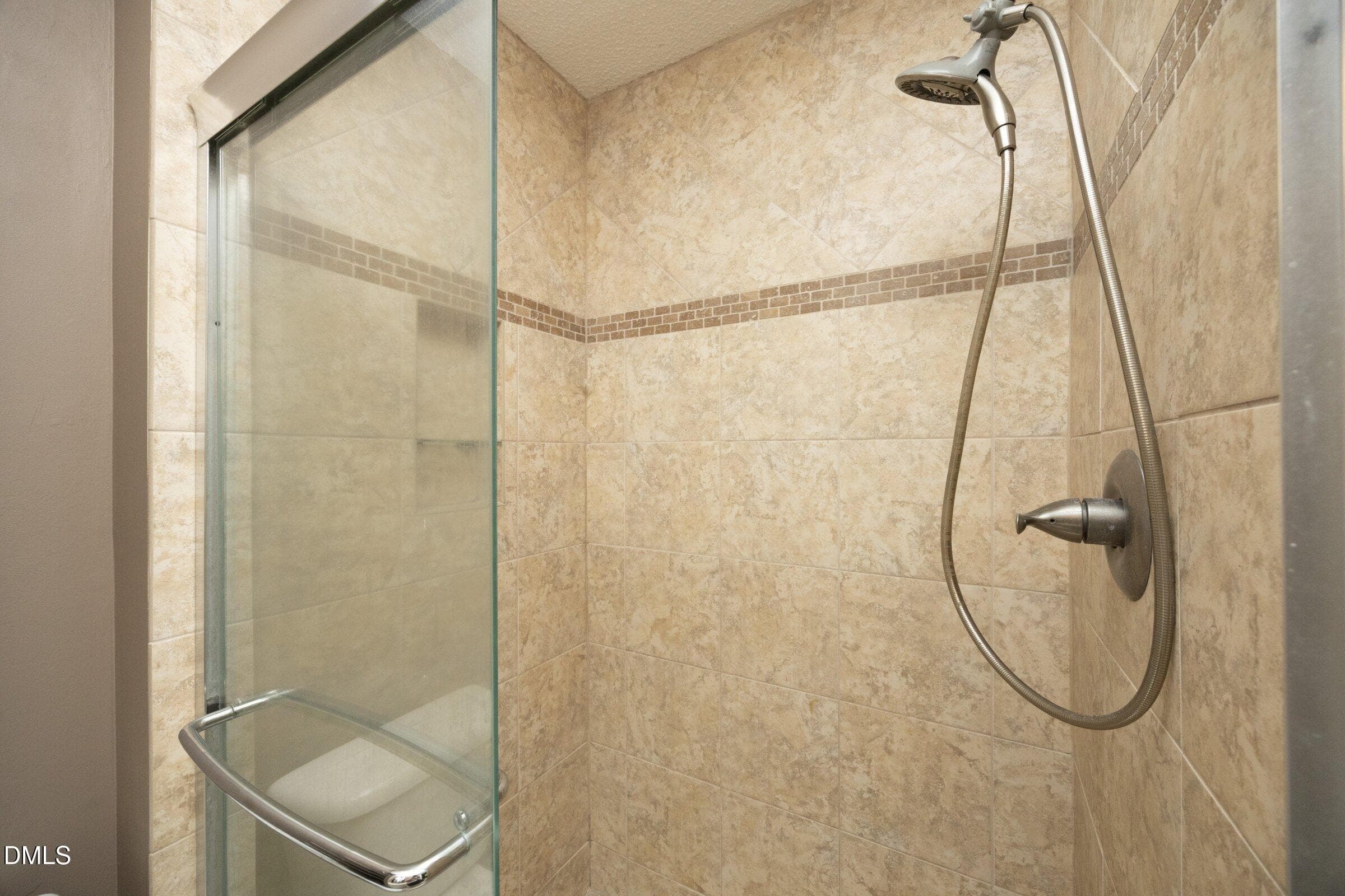 22Shower - 4636 Townesbury Lane, Raleigh, NC 27612, Raleigh