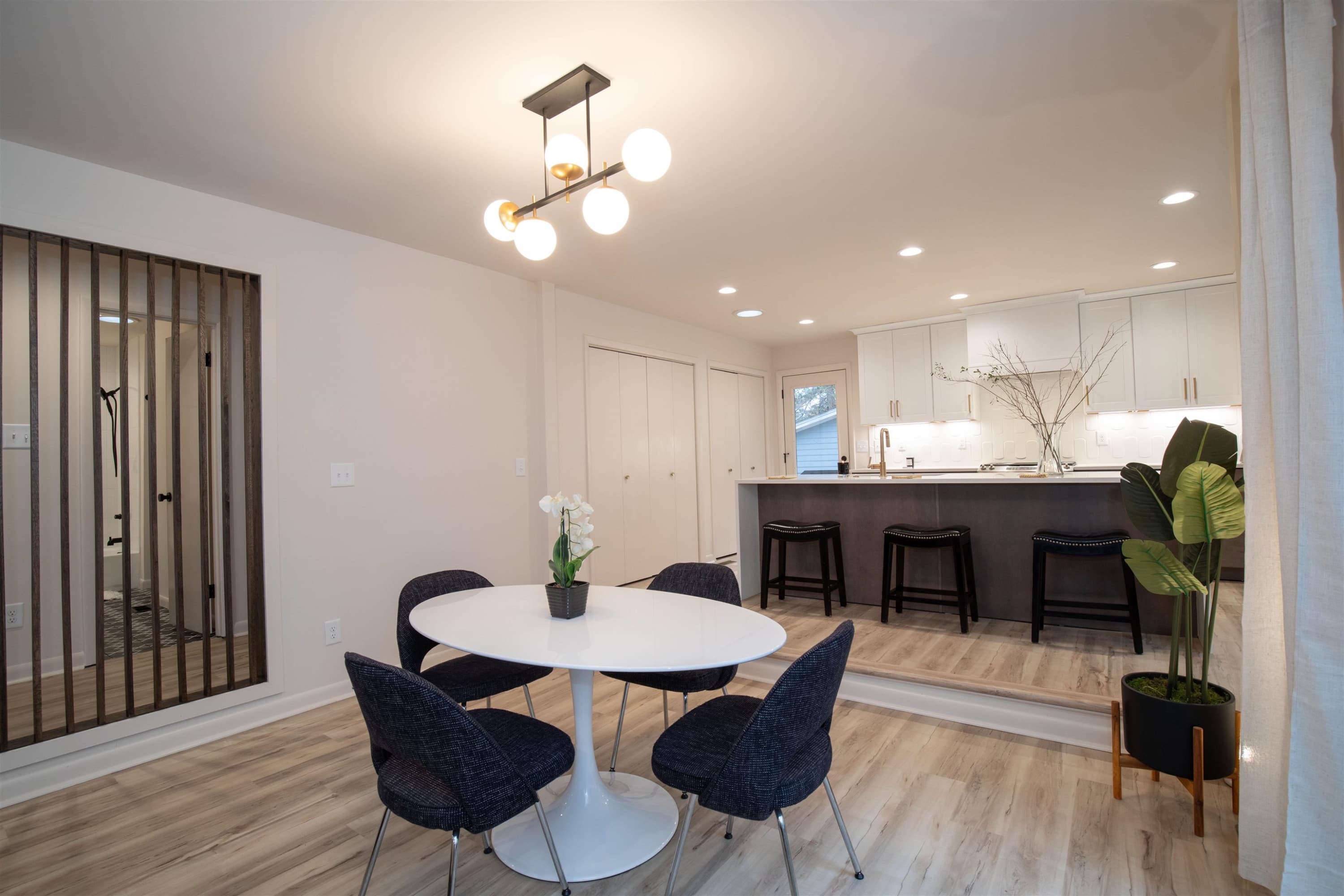 Photo 11 - 5220 Old Forge Circle, Raleigh, NC 27609, Raleigh