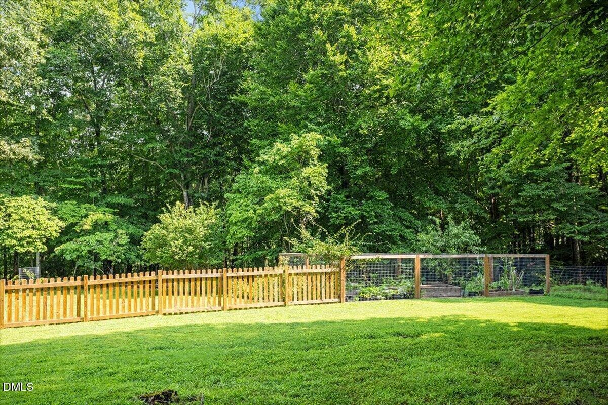 Wow, the fenced yard is amazing - 87 Danning Drive, Chapel Hill, NC 27516, Chapel Hill