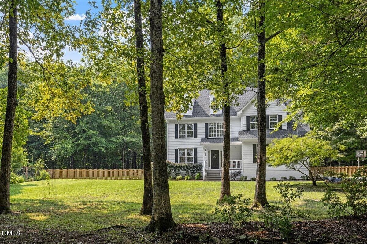 Perfectly placed on large lot - 87 Danning Drive, Chapel Hill, NC 27516, Chapel Hill